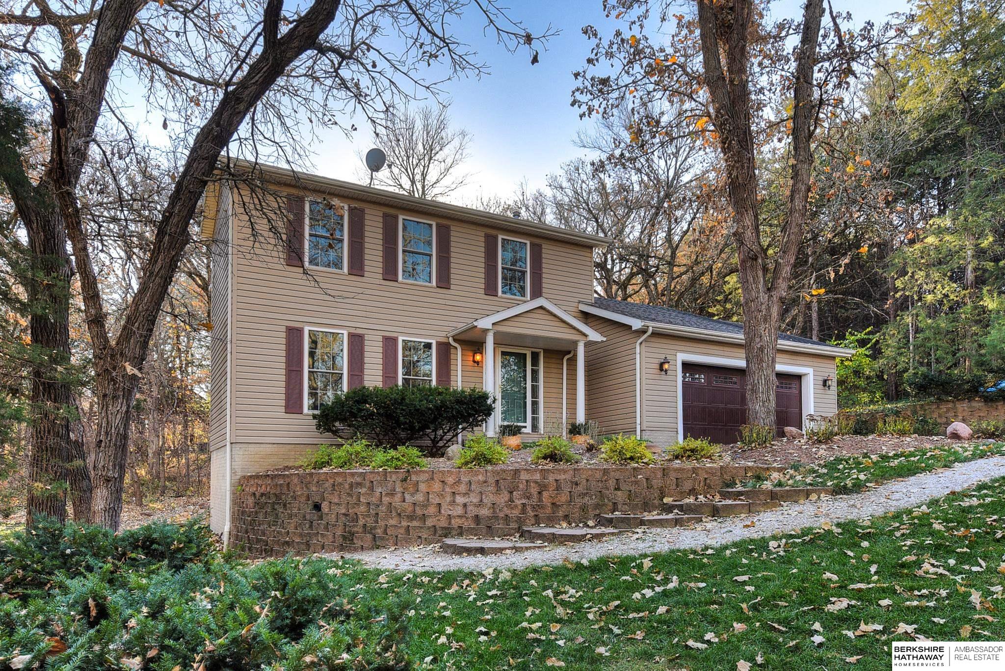 15106 Oak Ridge Drive, Louisville, Nebraska image 3