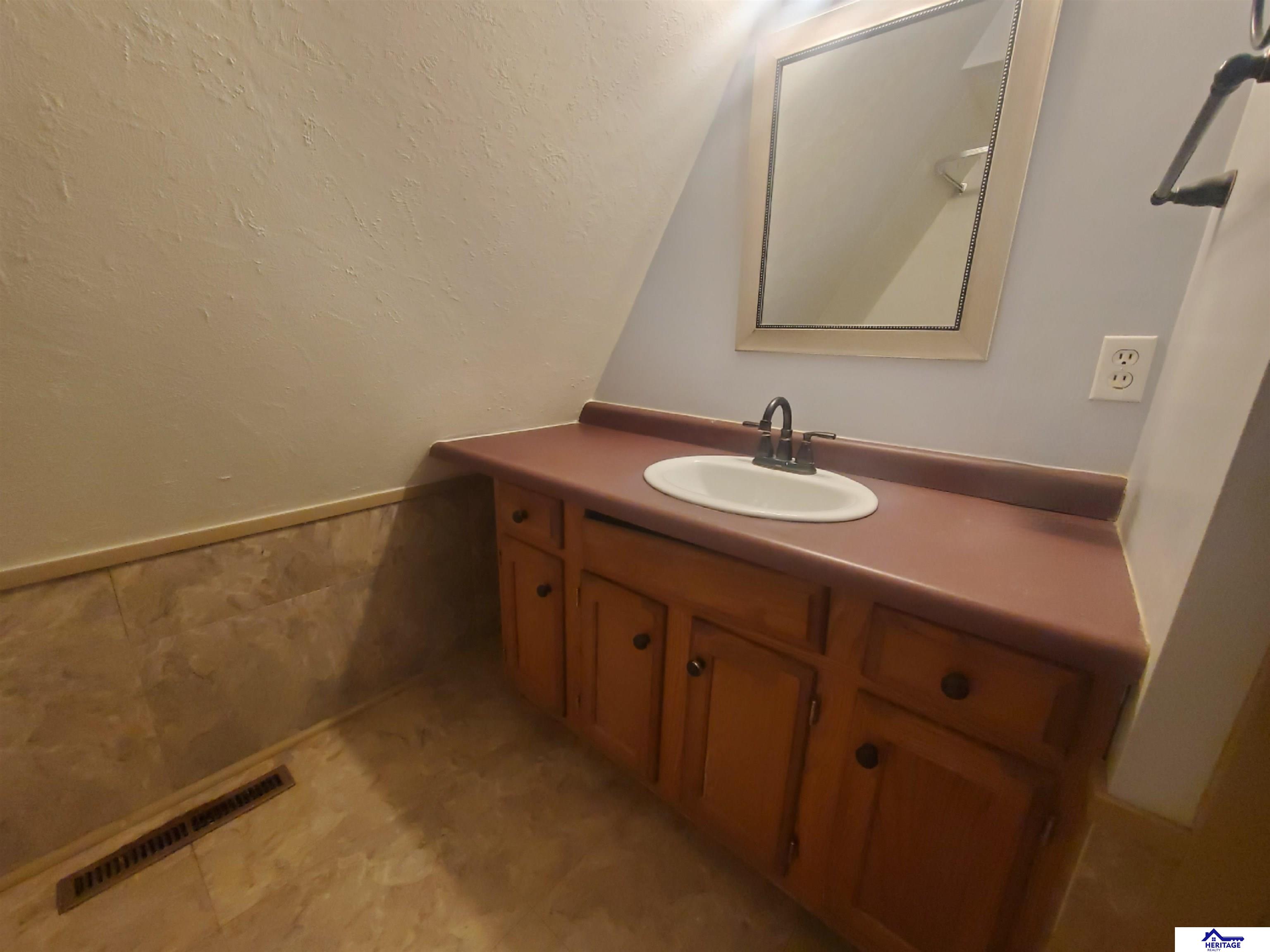 1111 Recharge Road, York, Nebraska image 15