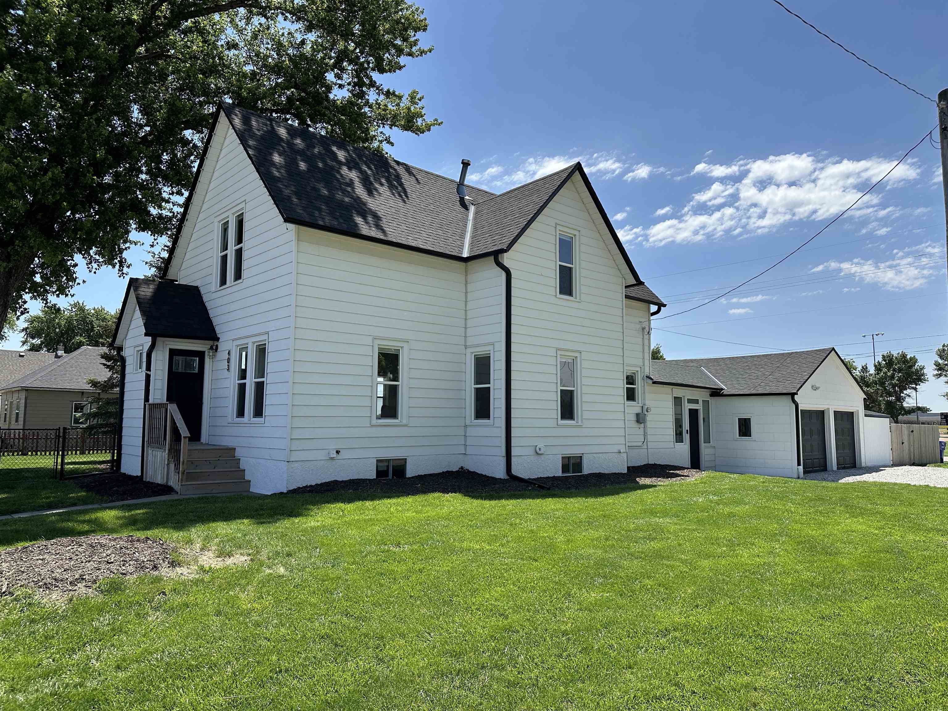 403 E Gardiner Street, Valley, Nebraska image 1