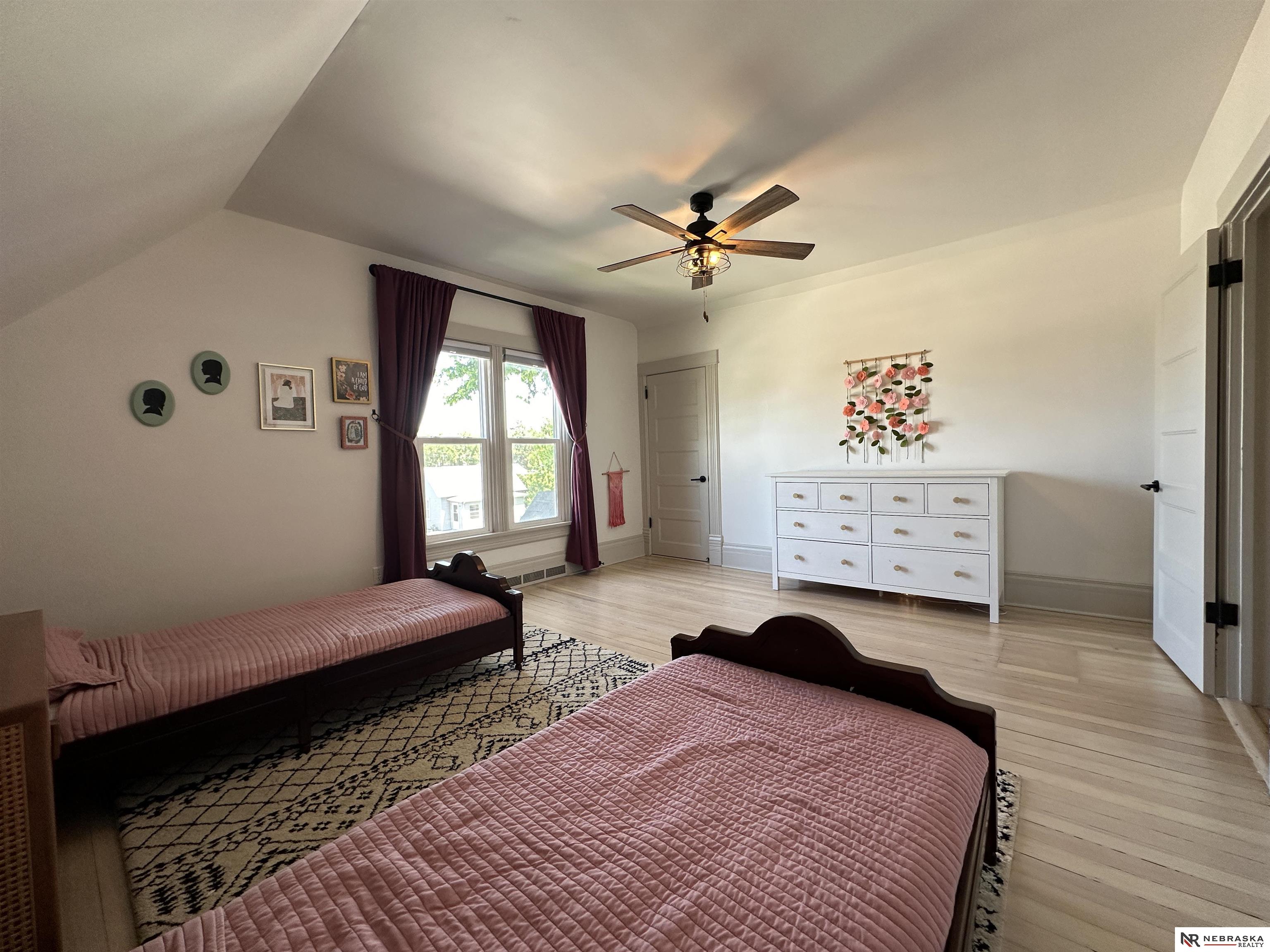 403 E Gardiner Street, Valley, Nebraska image 32