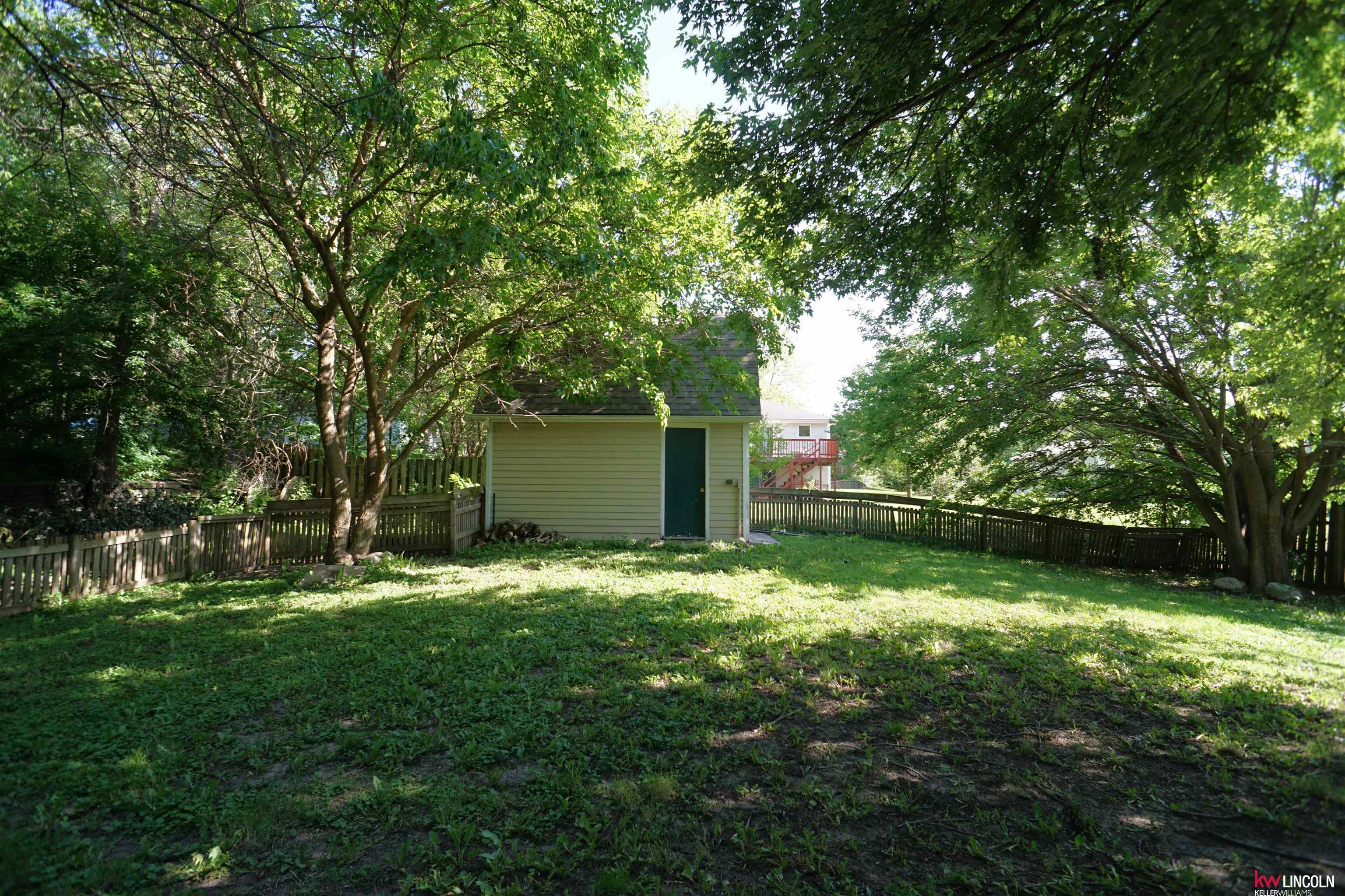 207 Redwood Circle, Hickman, Nebraska image 12