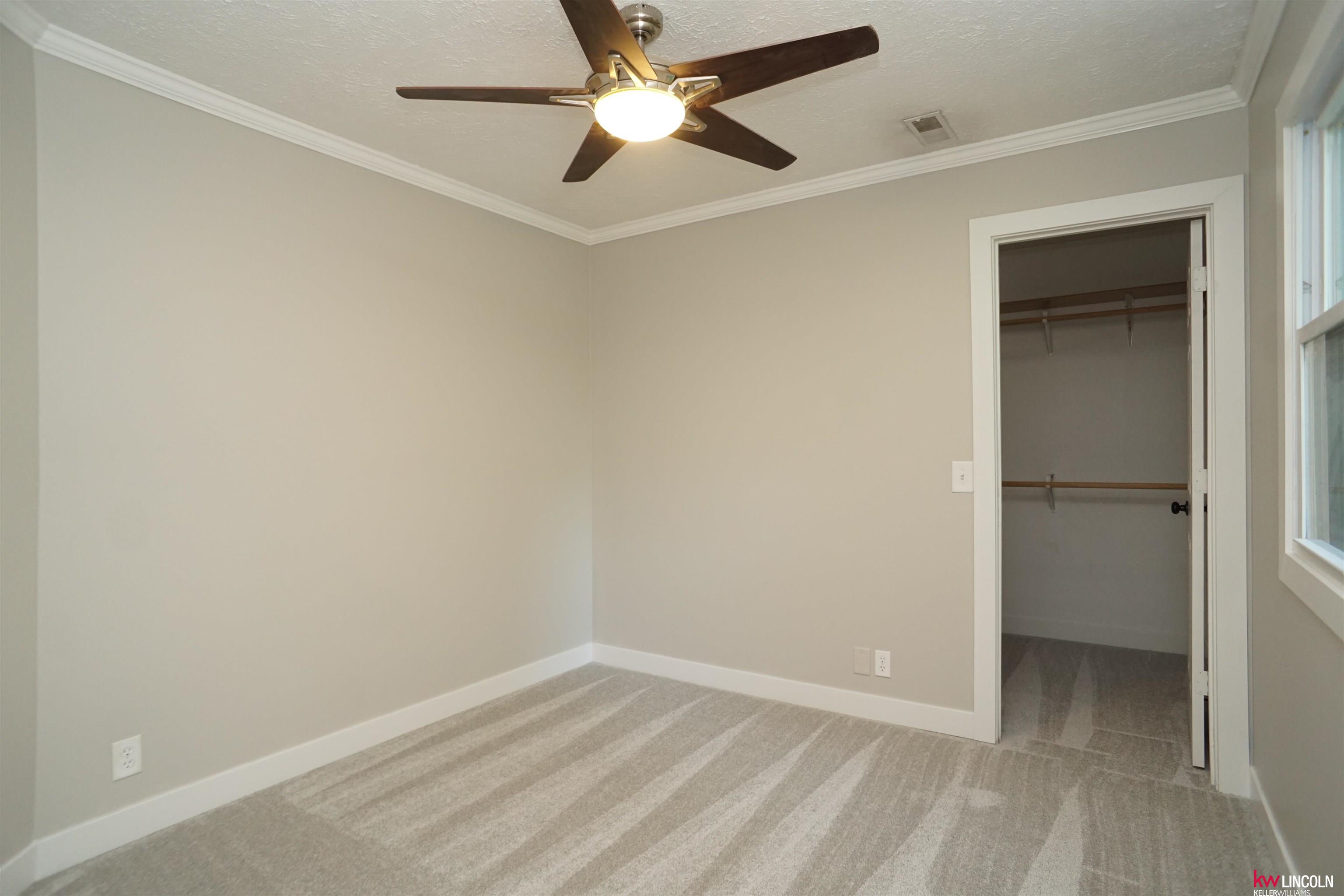 207 Redwood Circle, Hickman, Nebraska image 6