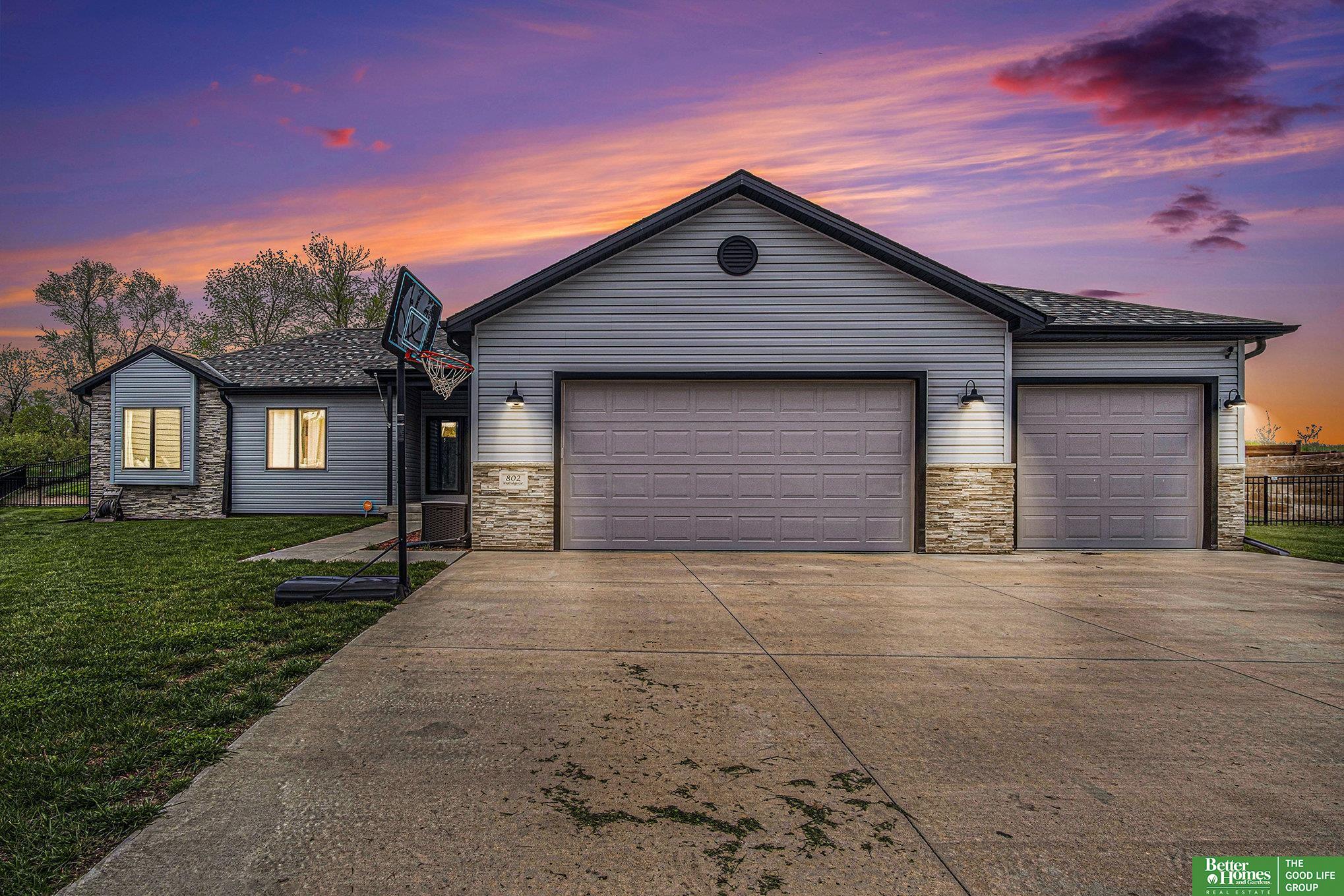802 Westridge Circle, Louisville, Nebraska image 1