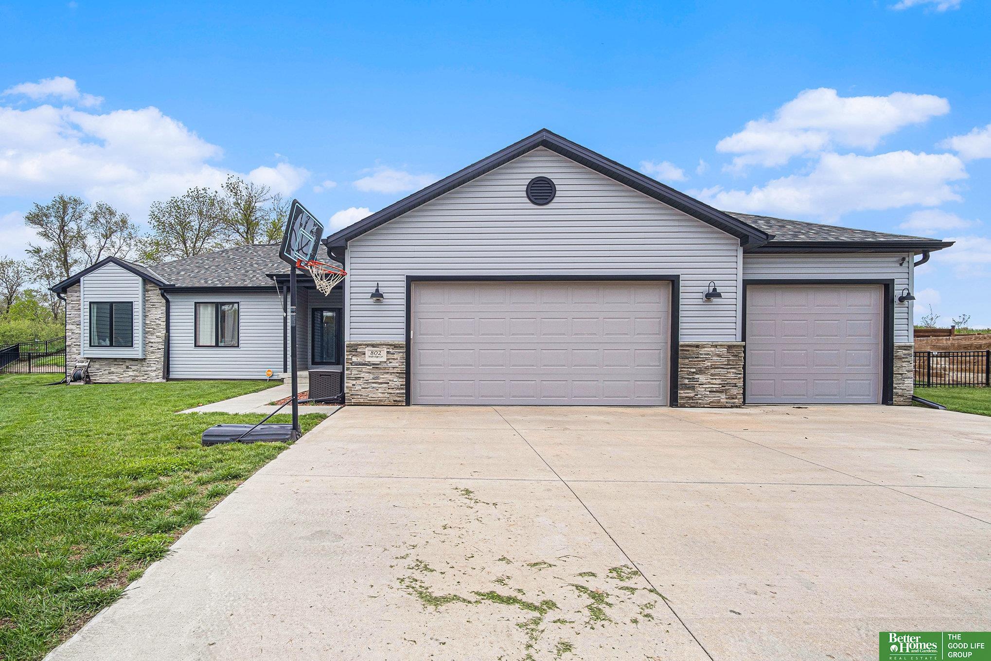 802 Westridge Circle, Louisville, Nebraska image 3