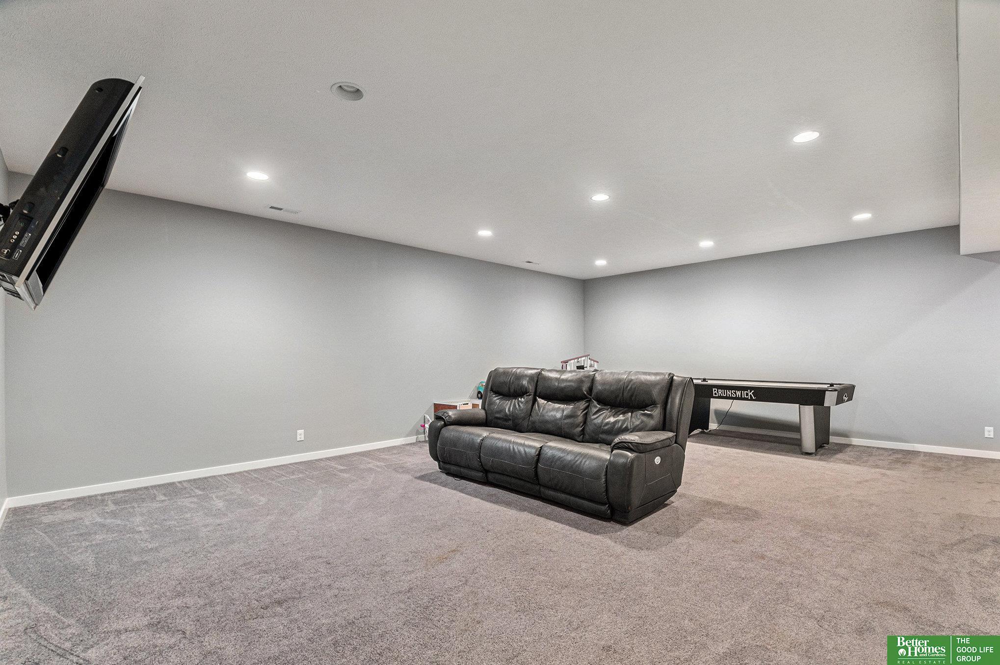 802 Westridge Circle, Louisville, Nebraska image 22