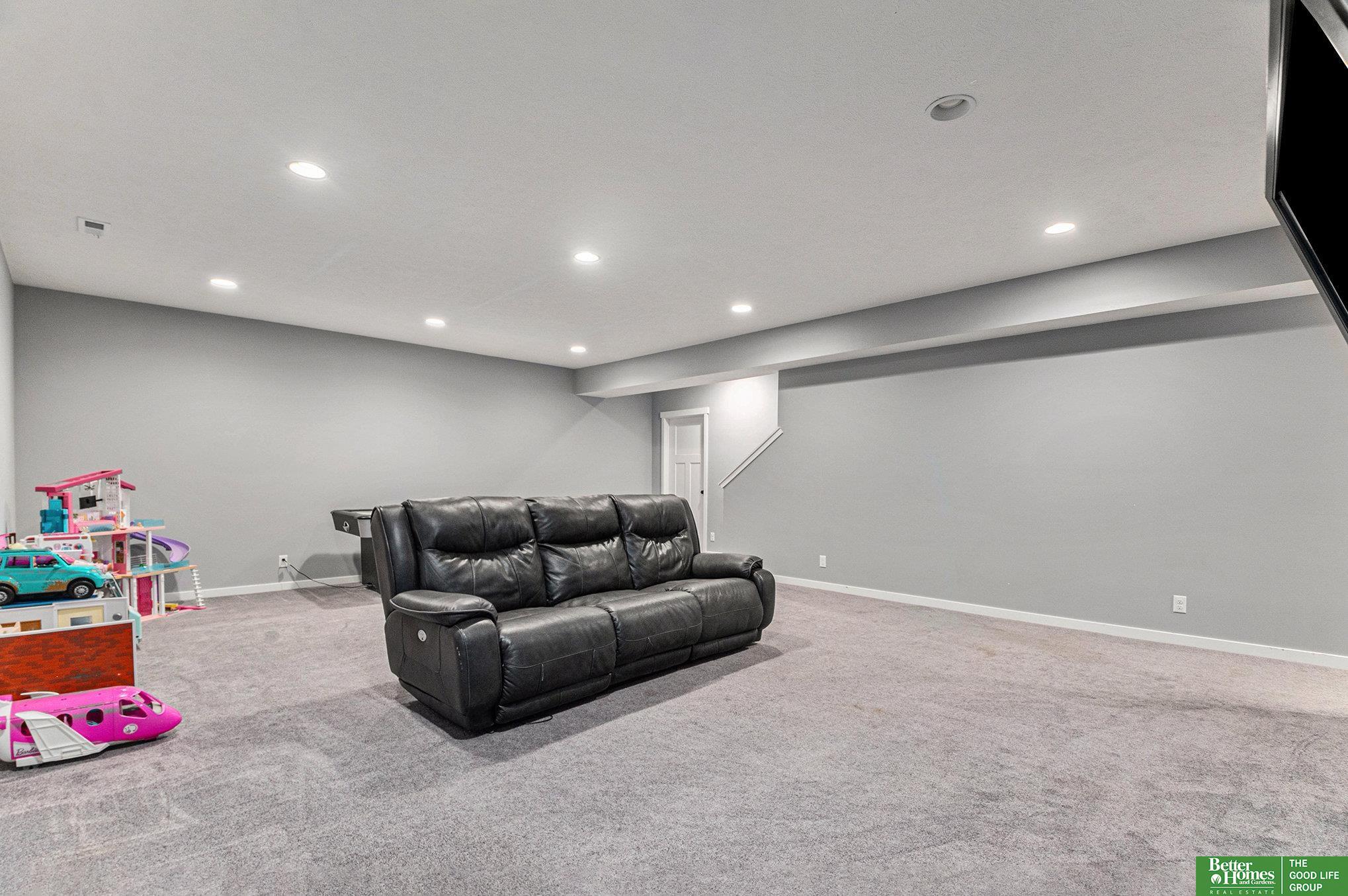 802 Westridge Circle, Louisville, Nebraska image 23