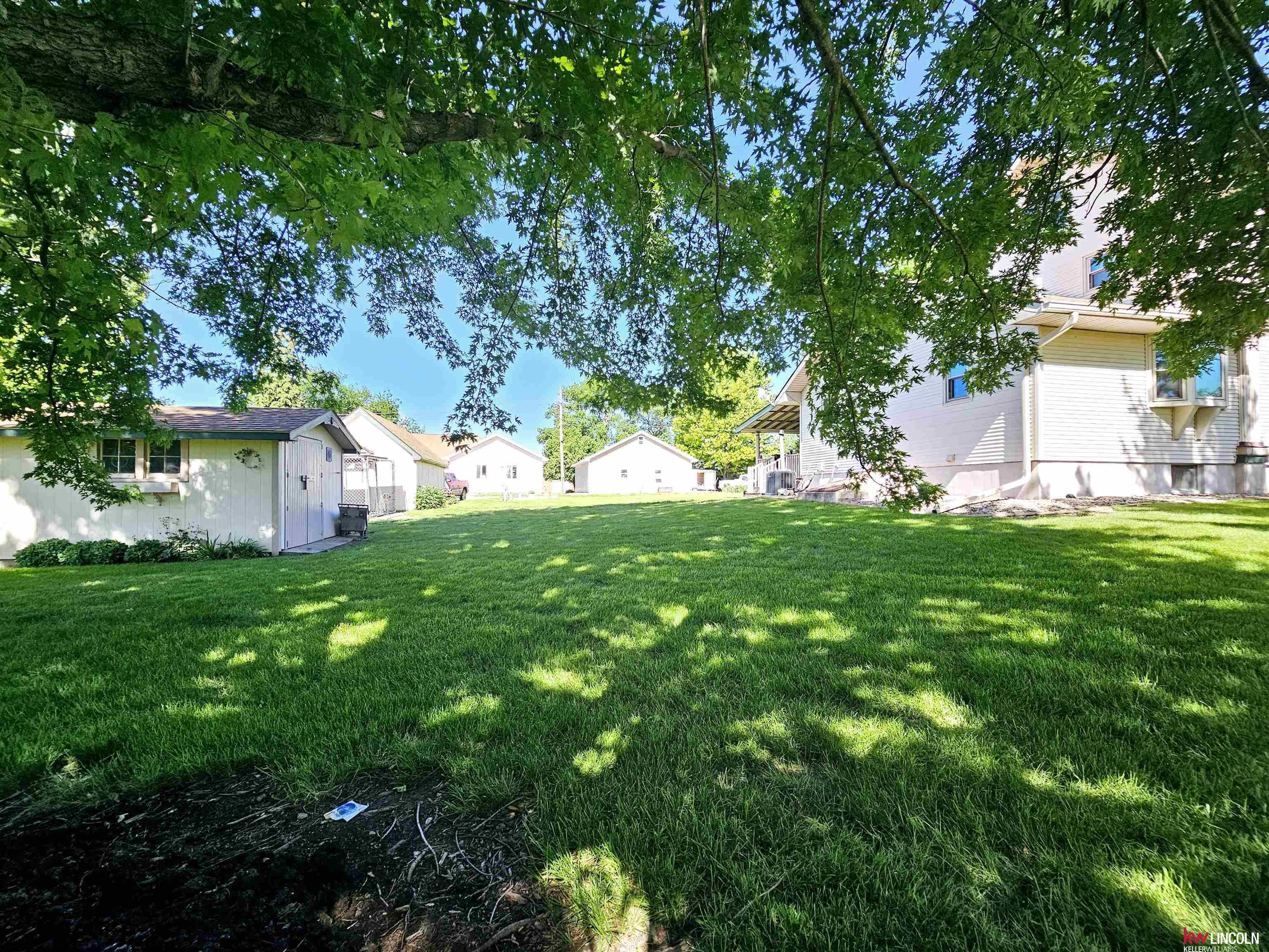 420 E Glenvil Street, Clay Center, Nebraska image 47