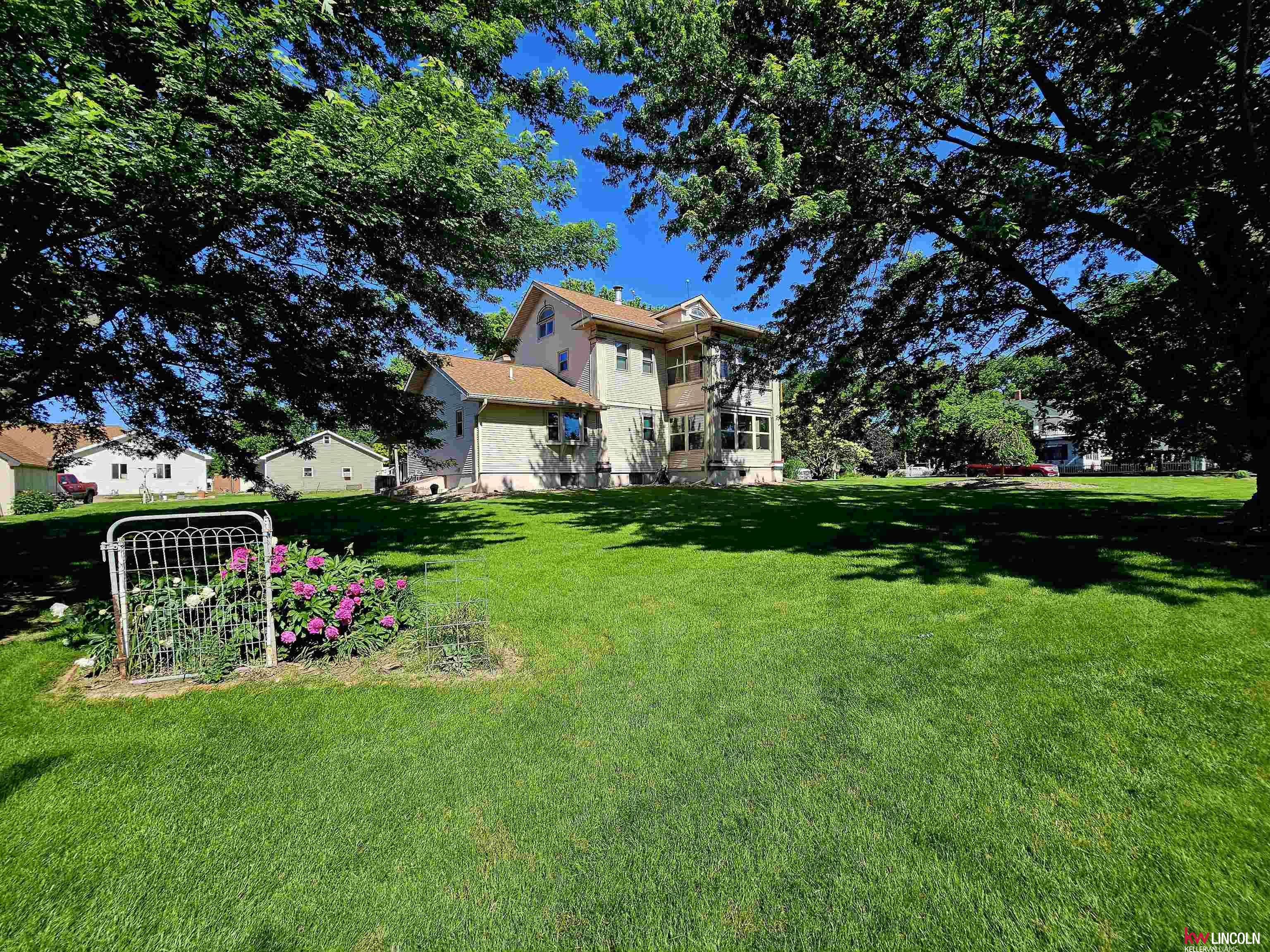 420 E Glenvil Street, Clay Center, Nebraska image 48