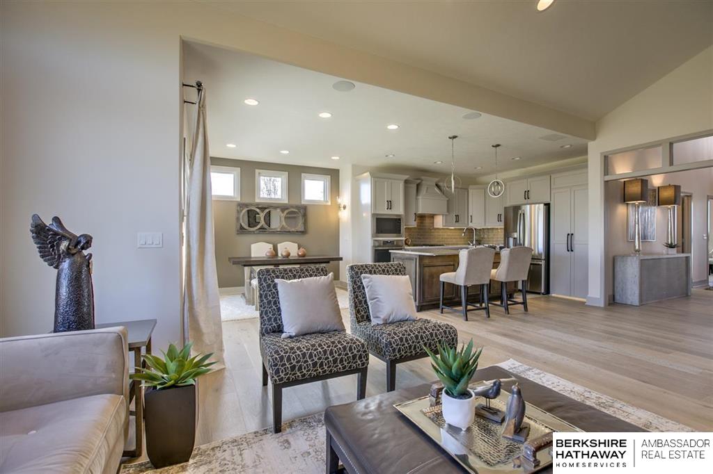 21740 G Street, Omaha, Nebraska image 3