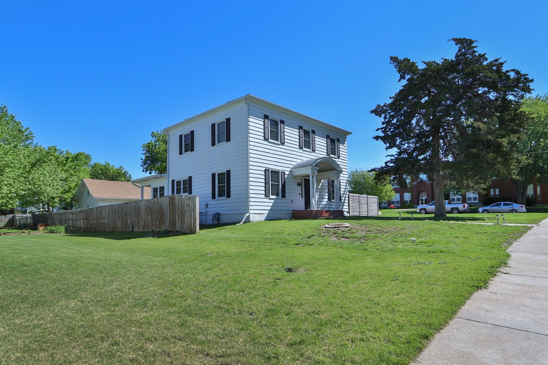 584 Lincoln Street, Tecumseh, Nebraska image 4