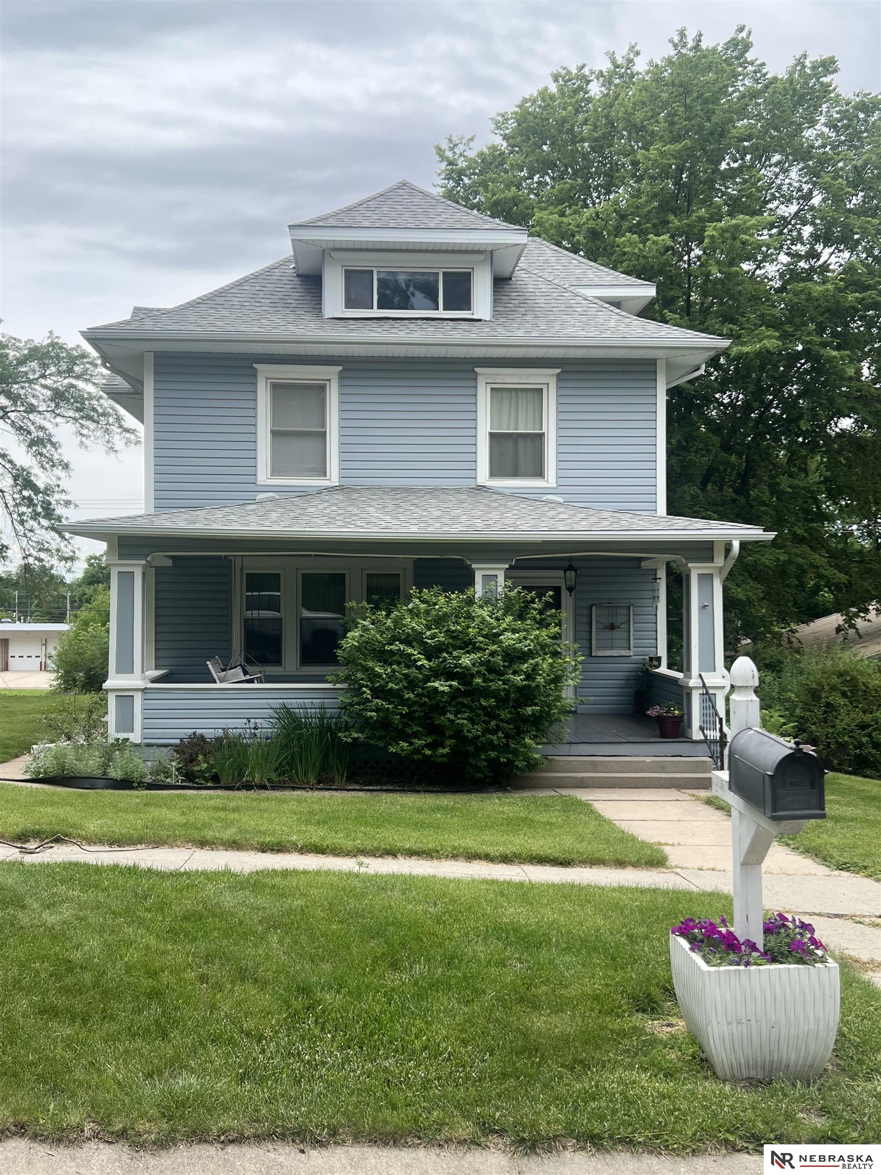 512 N Thomas Avenue, Oakland, Nebraska image 1