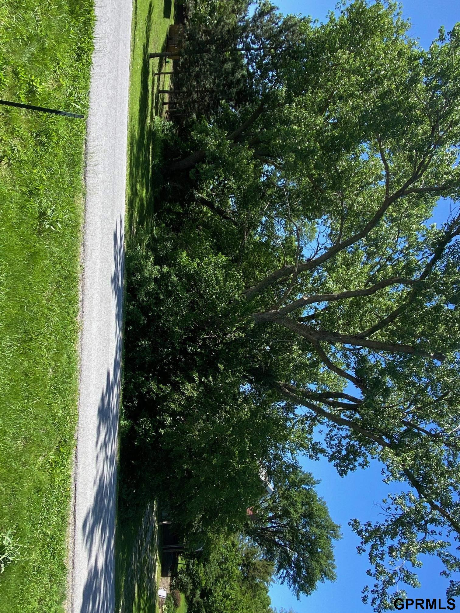 1617 Beaver Lake Boulevard, Plattsmouth, Nebraska image 3
