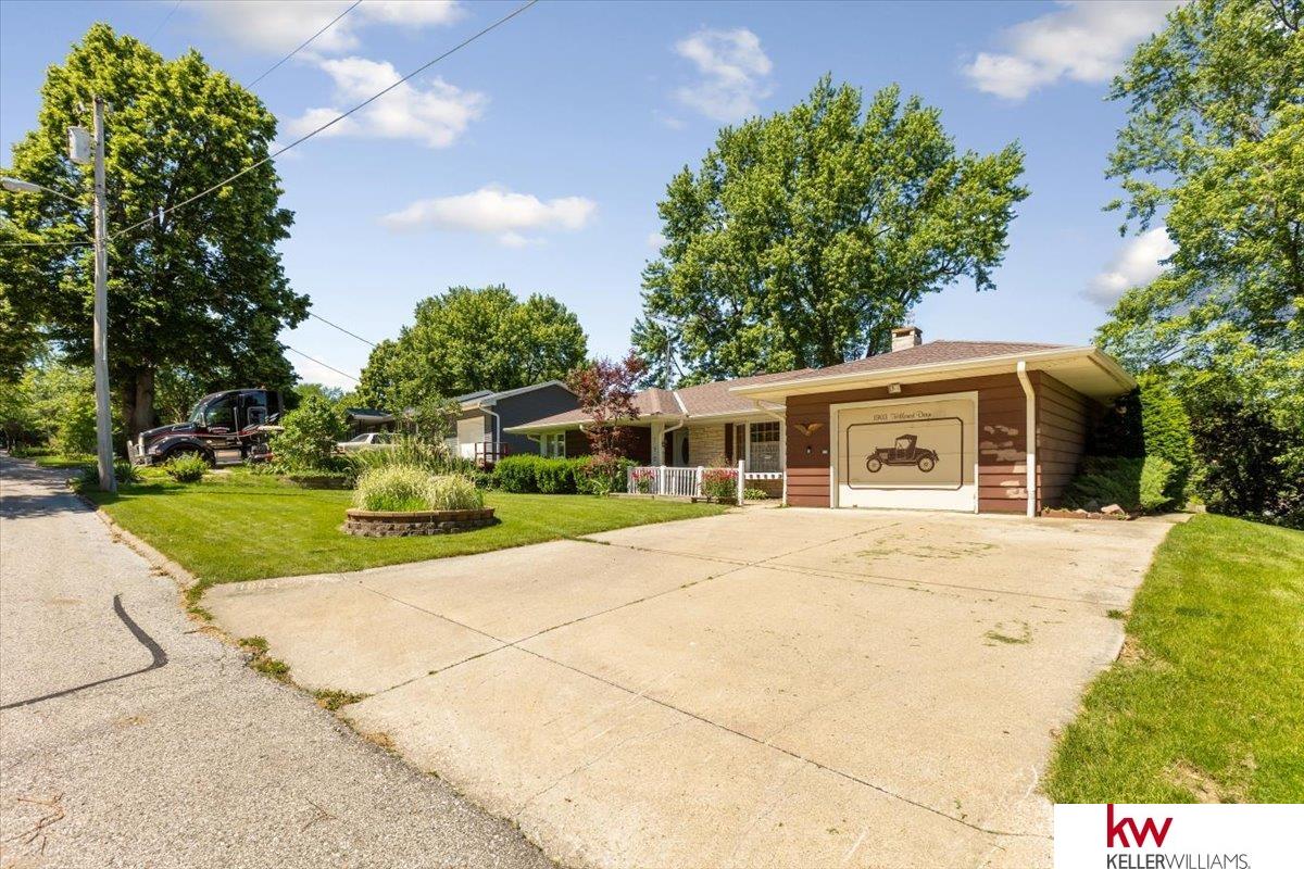 1903 Hillcrest Drive, Atlantic, Iowa image 4