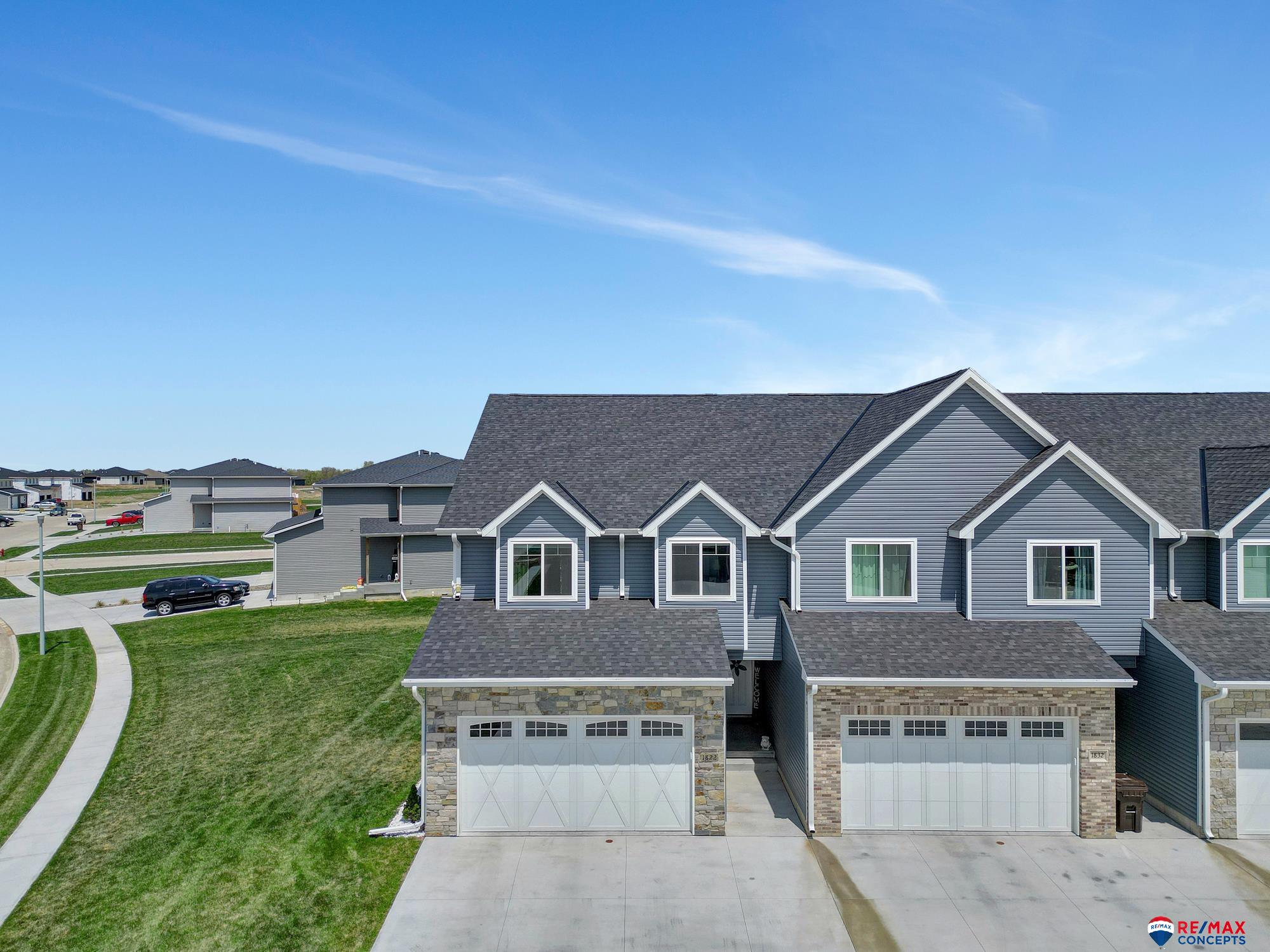 1822 Titan Place, Hickman, Nebraska image 2