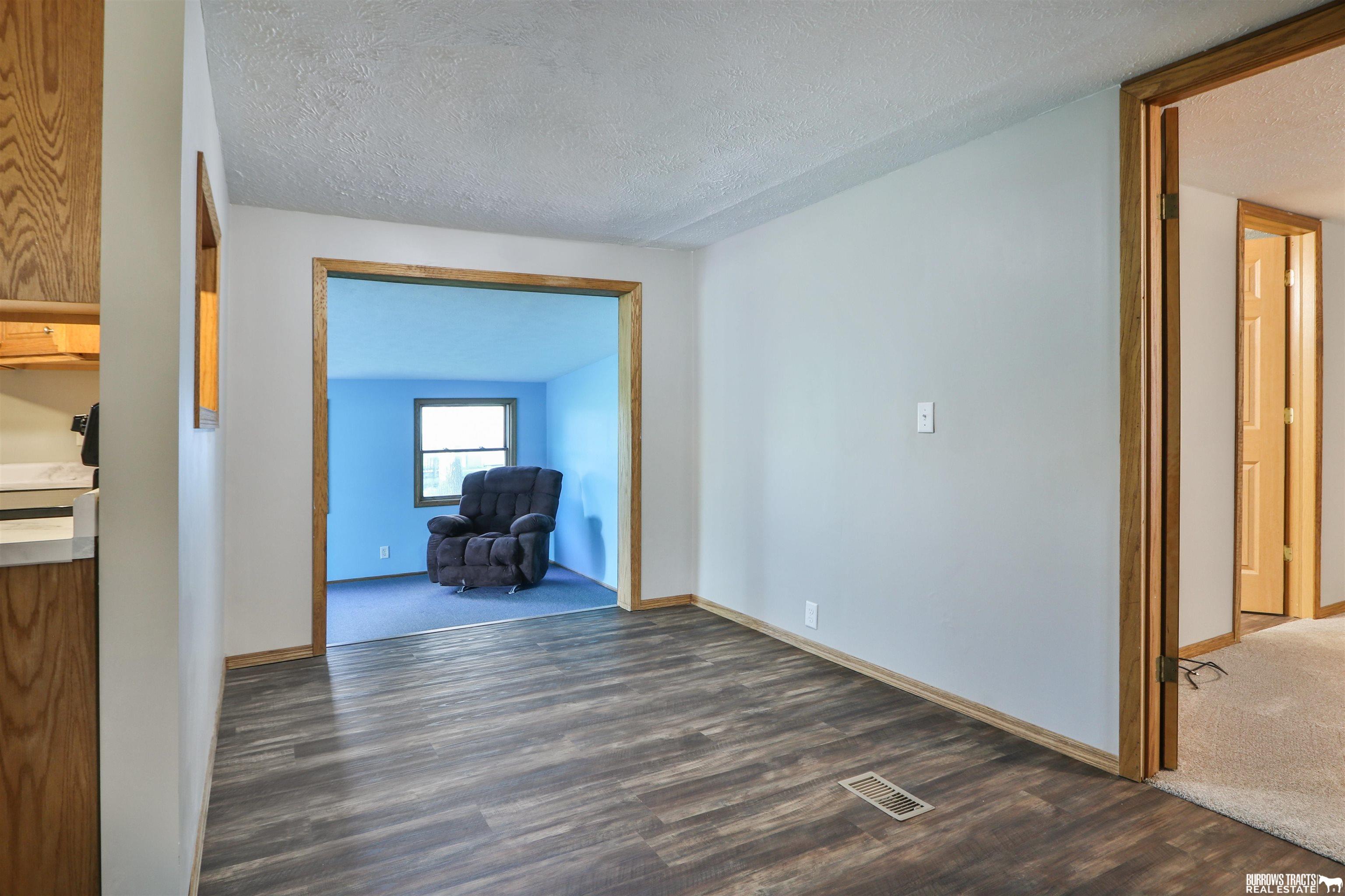 413 W D Street, Elmwood, Nebraska image 11