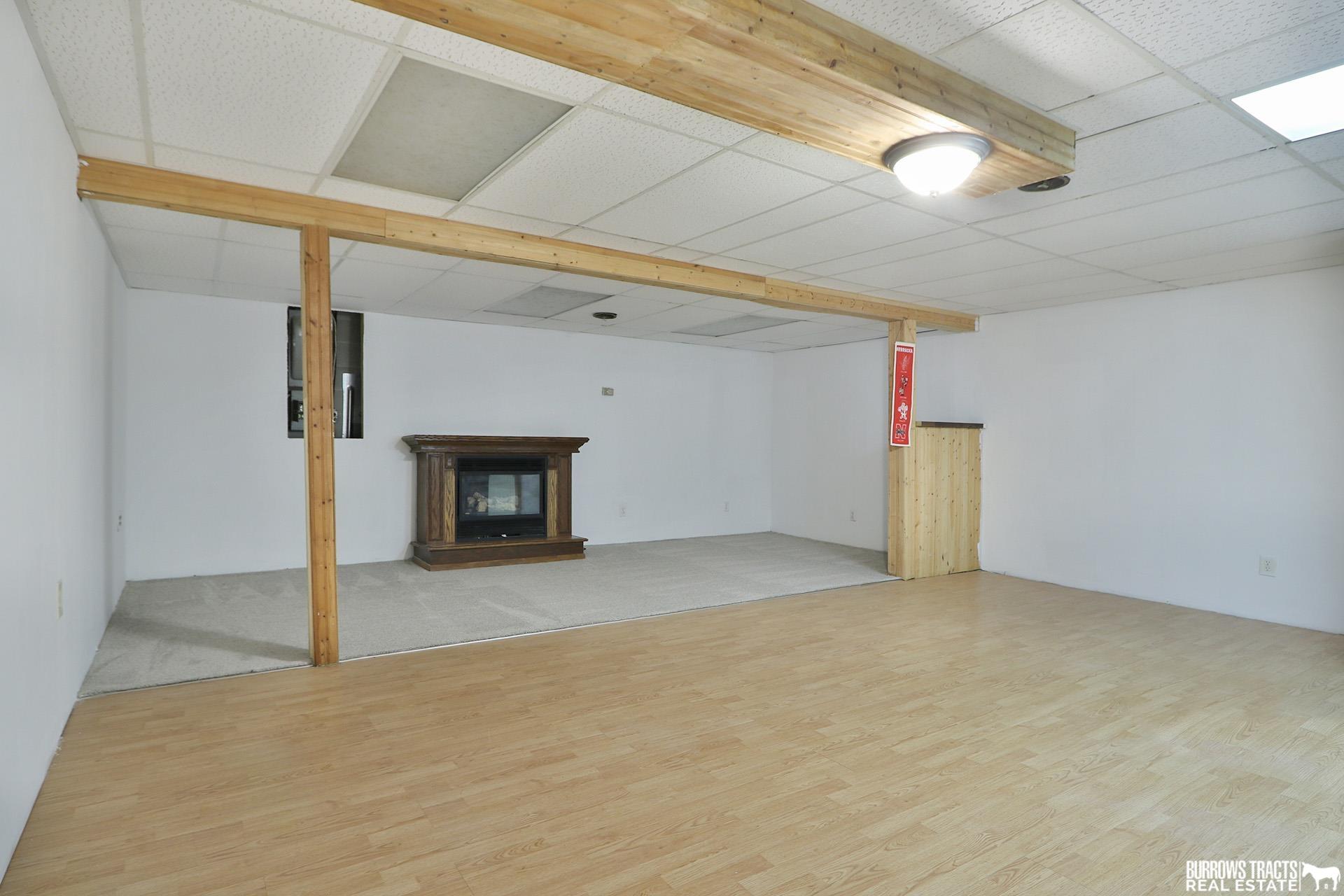 413 W D Street, Elmwood, Nebraska image 26