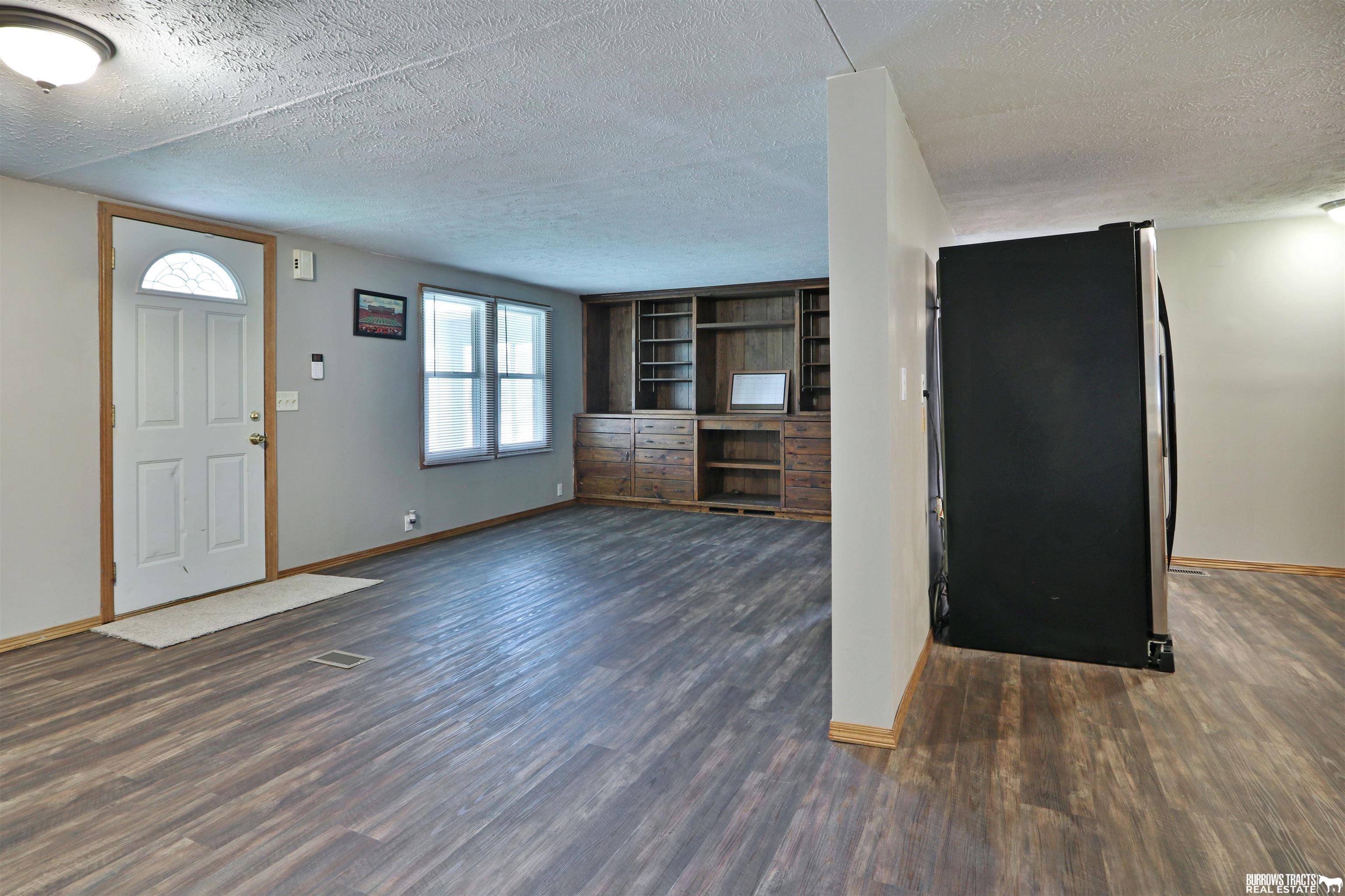413 W D Street, Elmwood, Nebraska image 7