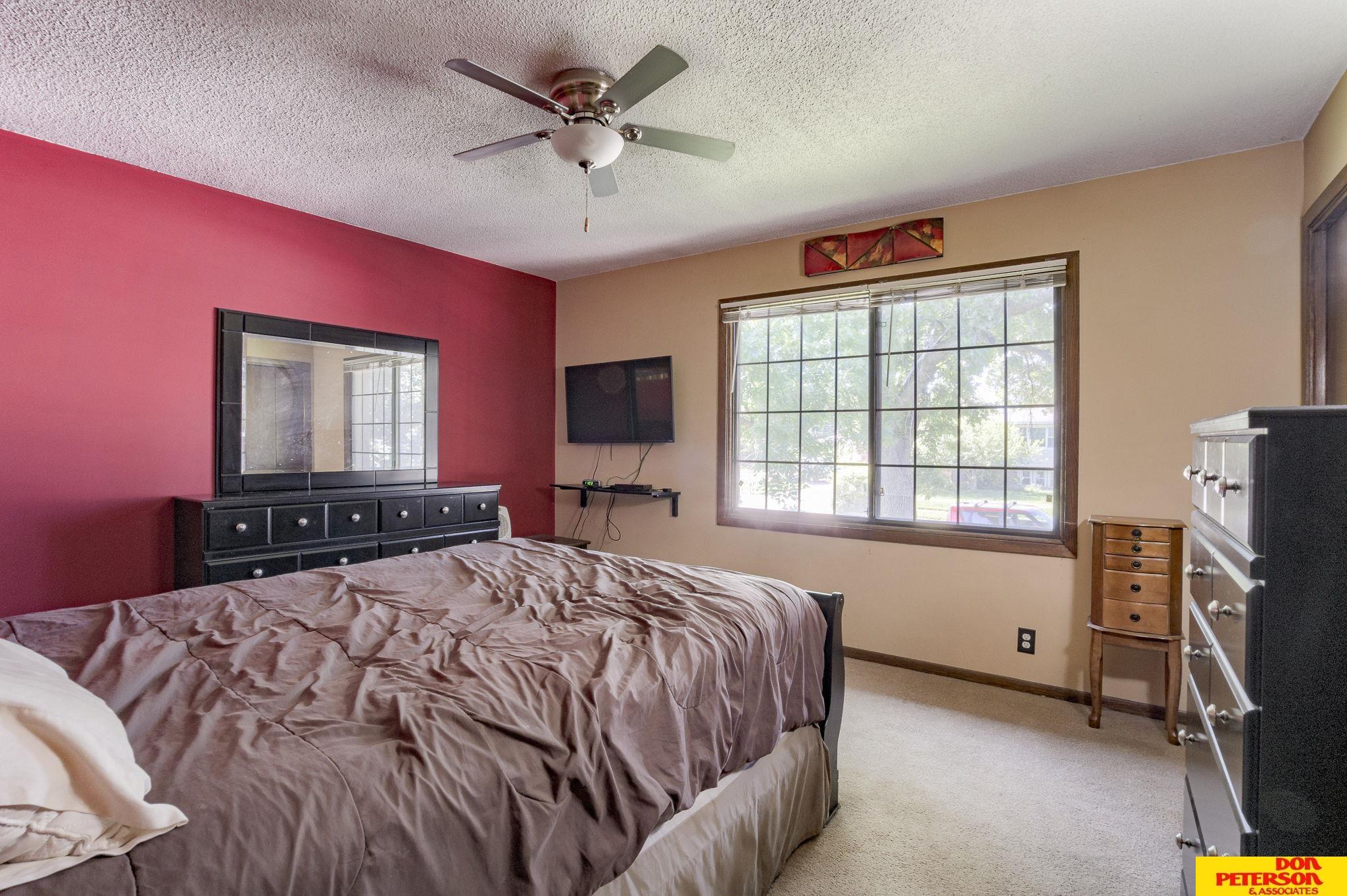 1964 Park Place Drive, Fremont, Nebraska image 9