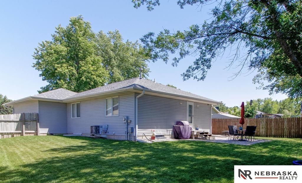 405 Eagle Drive, Eagle, Nebraska image 28