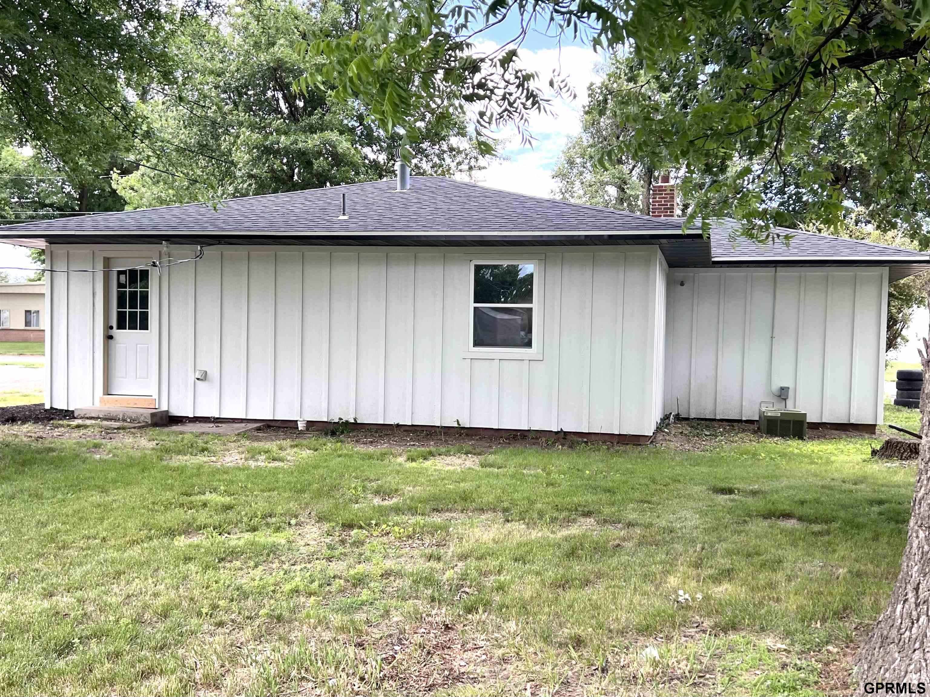 106 N Fir Street, DAVENPORT, Nebraska image 2