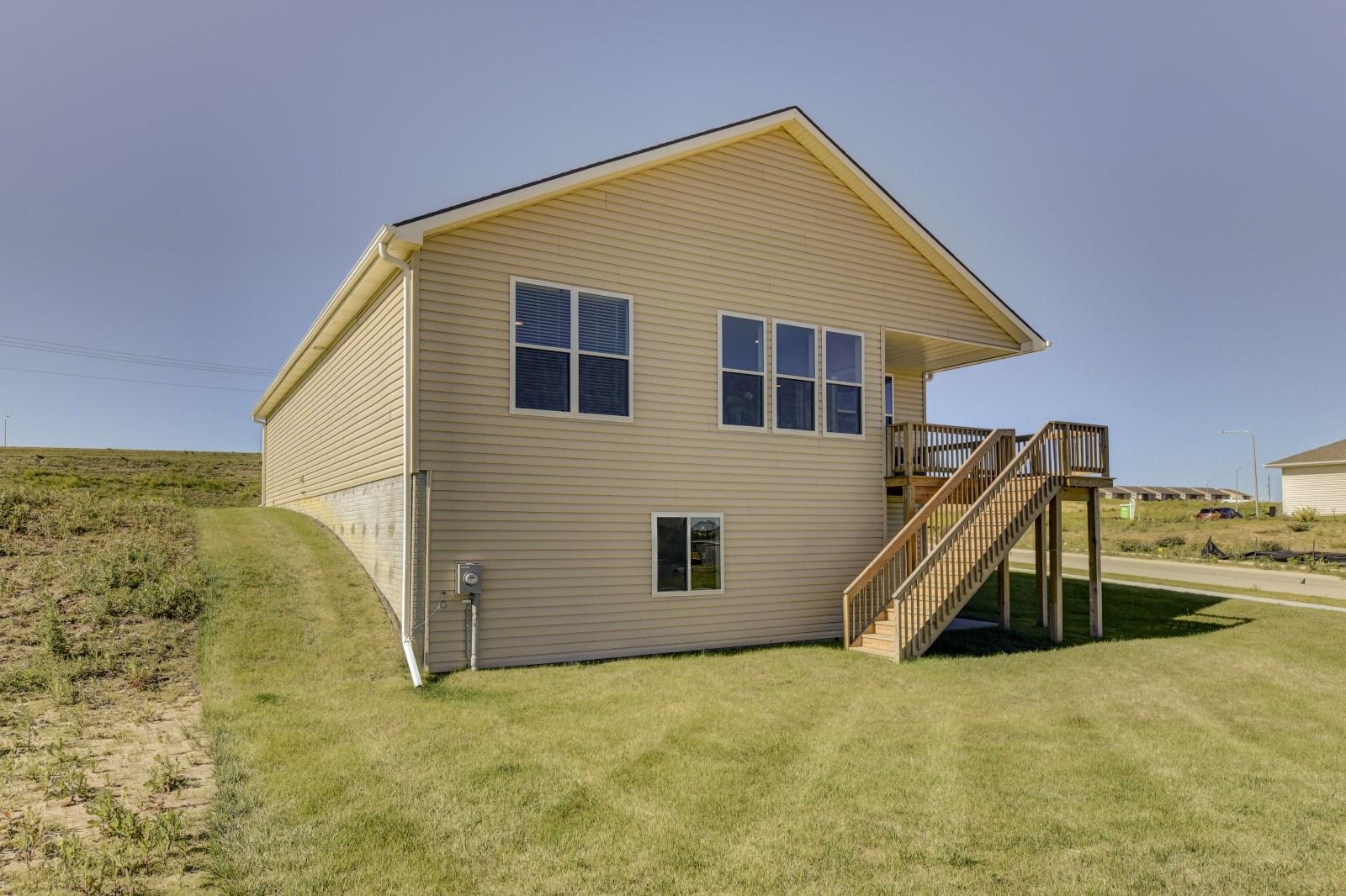 17523 Greenleaf Drive, Omaha, Nebraska image 38