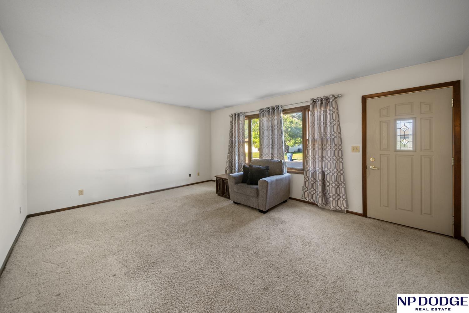 325 Sesame Street, Fremont, Nebraska image 4