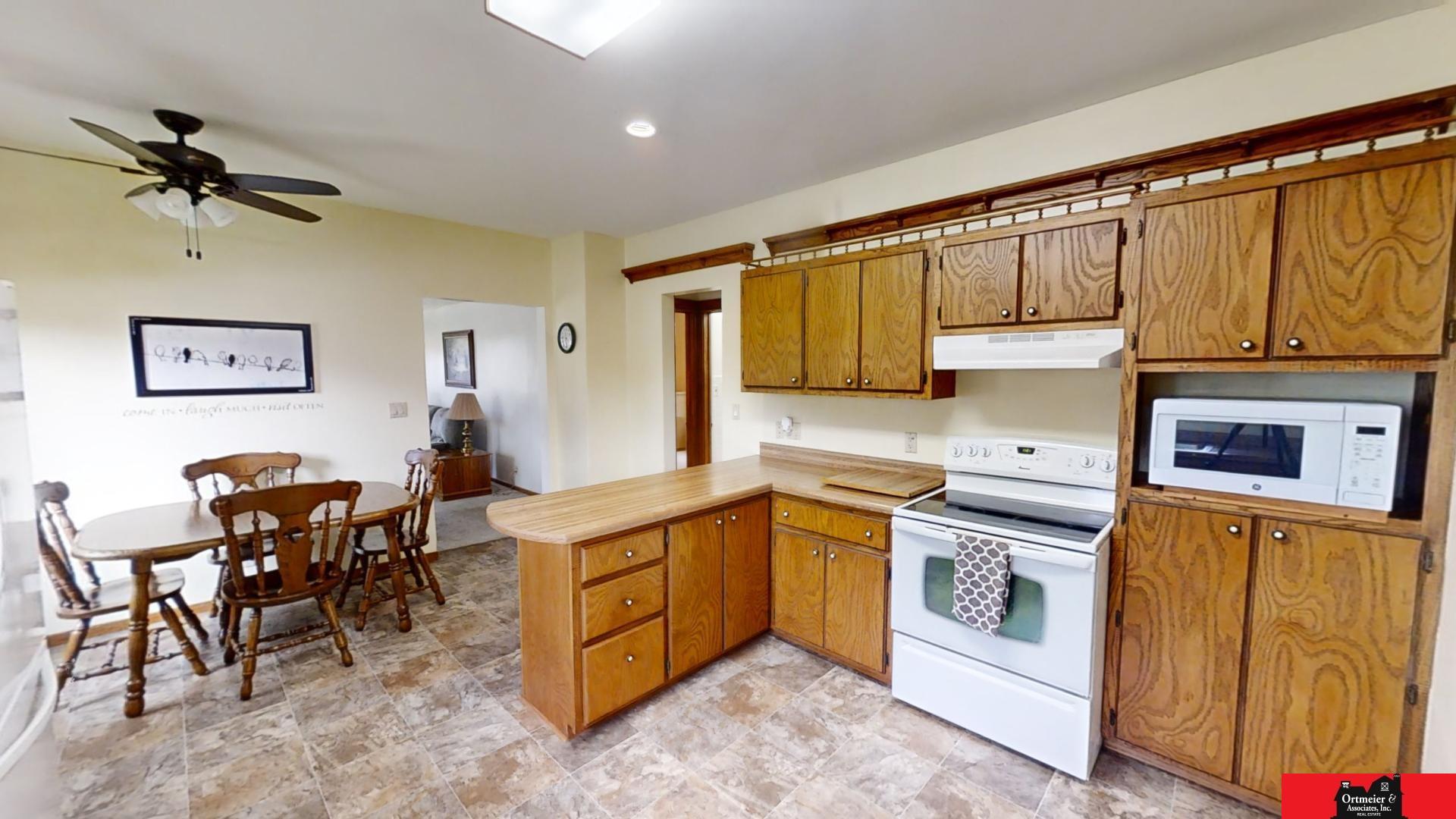 500 N Ash Street, Dodge, Nebraska image 3
