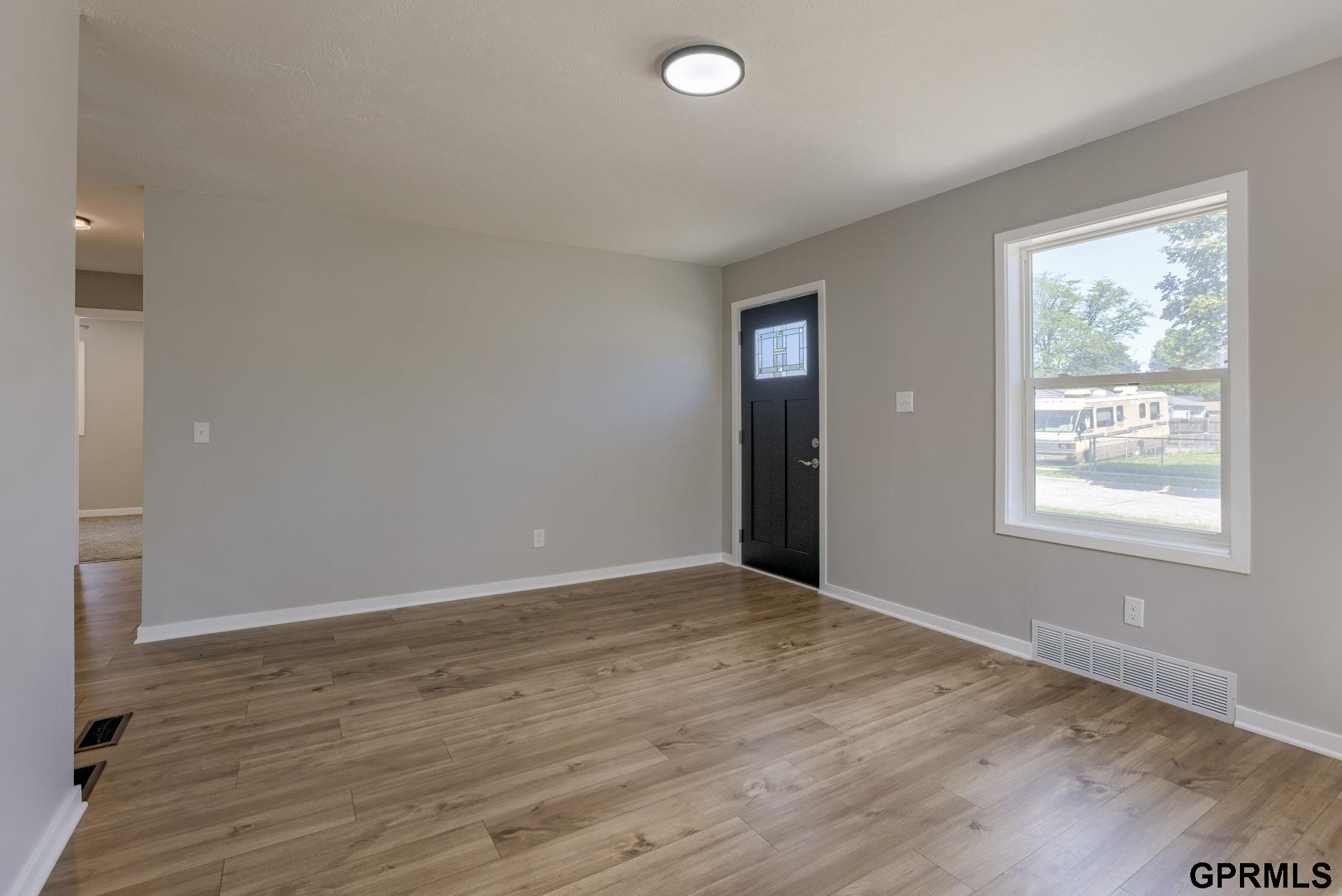 2127 Avenue N, Council Bluffs, Iowa image 2