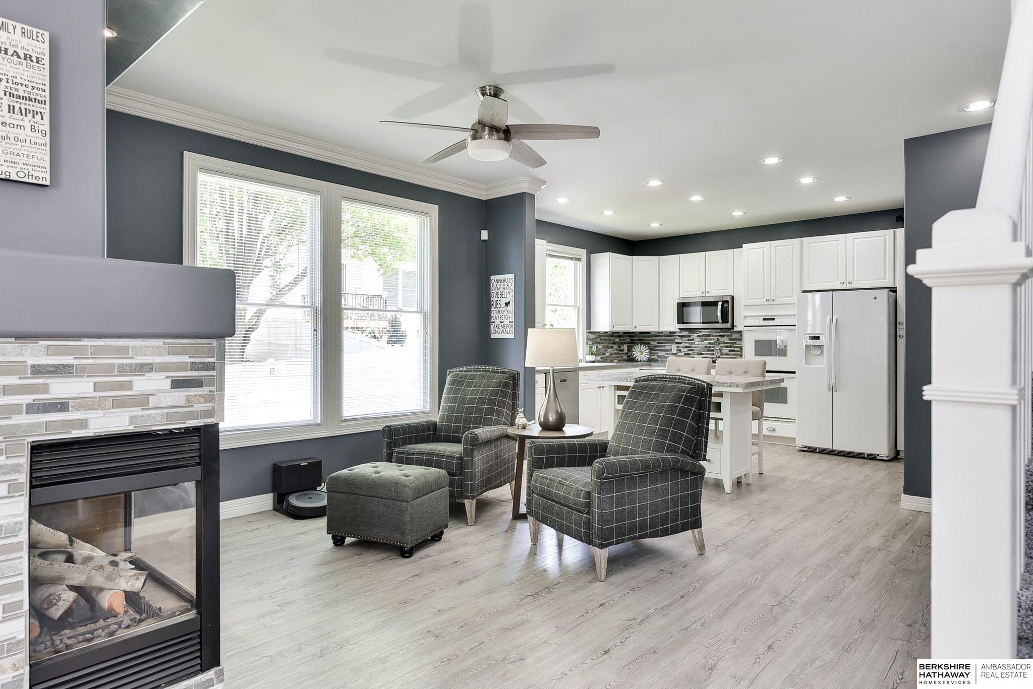 17202 Walnut Plaza, Omaha, Nebraska image 12
