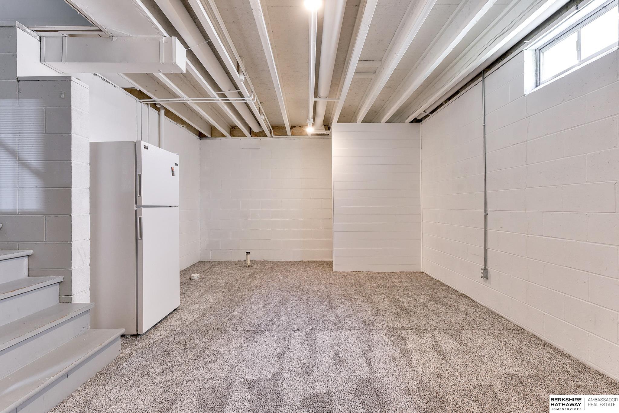 17202 Walnut Plaza, Omaha, Nebraska image 38