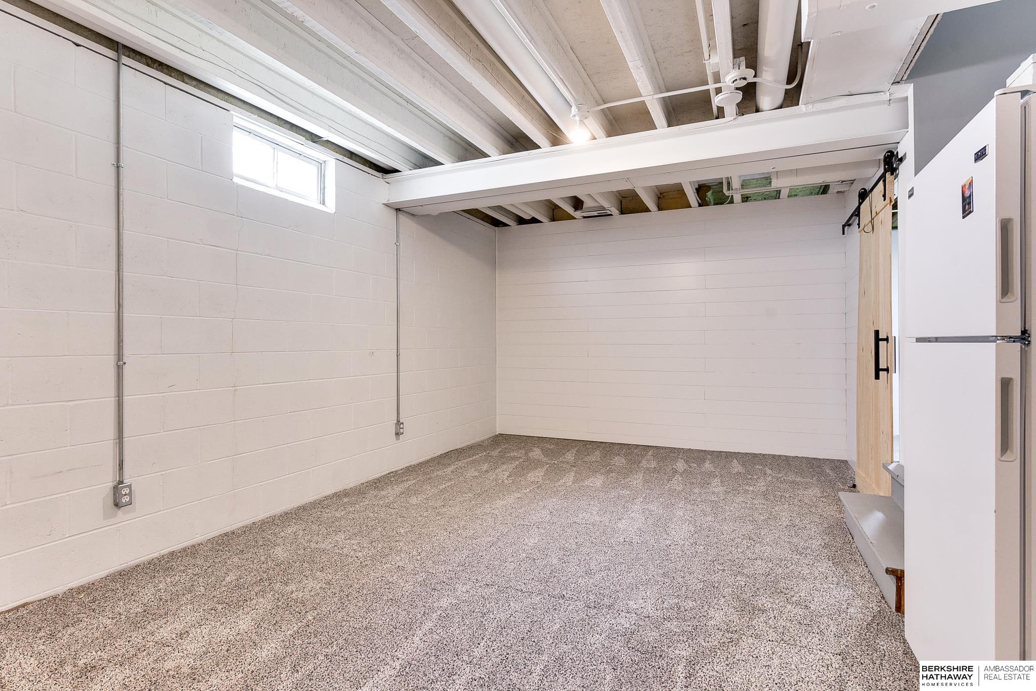 17202 Walnut Plaza, Omaha, Nebraska image 39