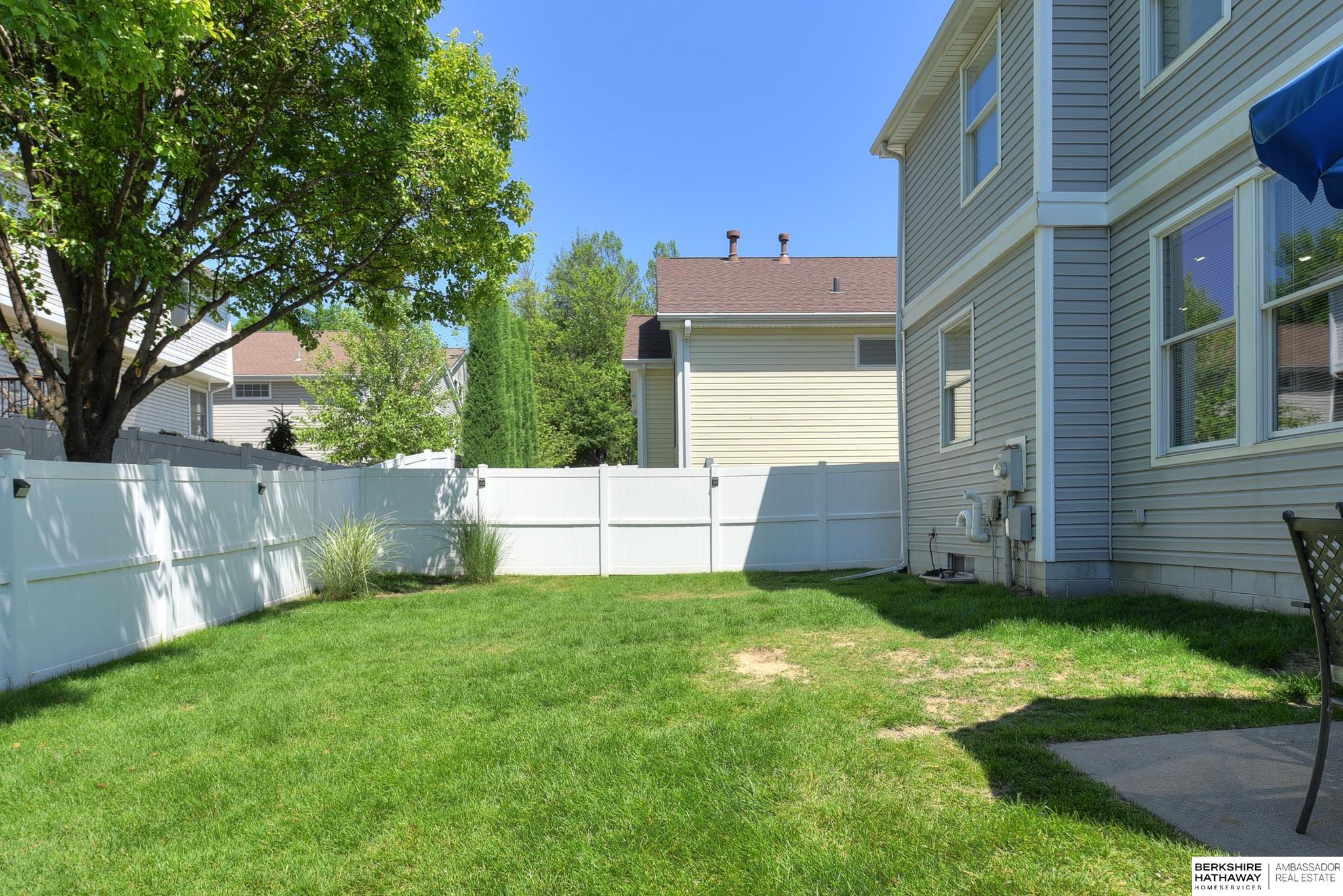 17202 Walnut Plaza, Omaha, Nebraska image 42