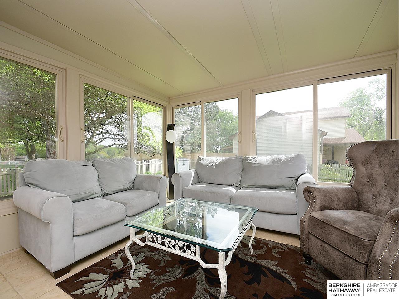6025 S 93rd Street, Ralston, Nebraska image 6