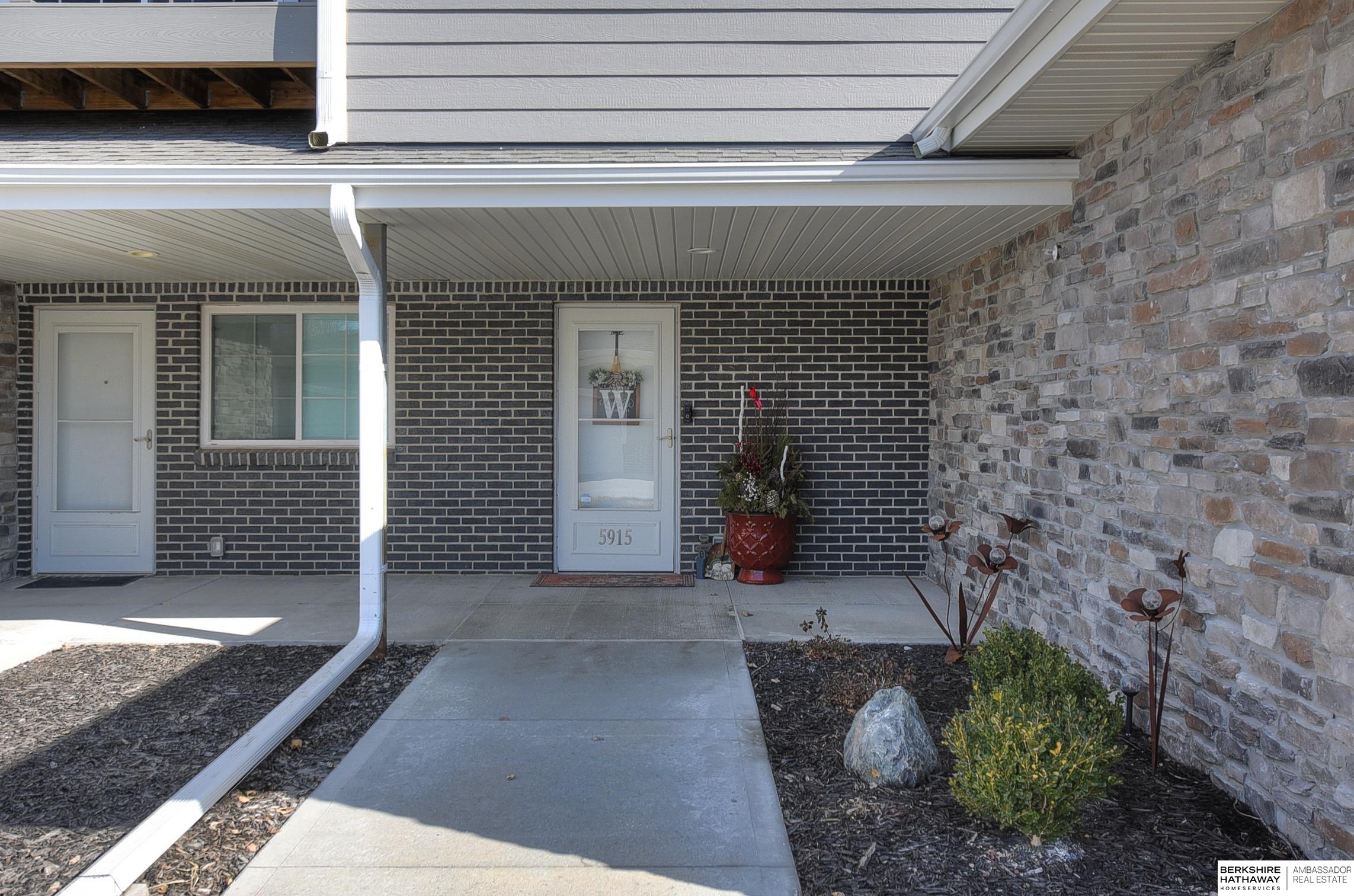 5915 N 158th Court, Omaha, Nebraska image 38