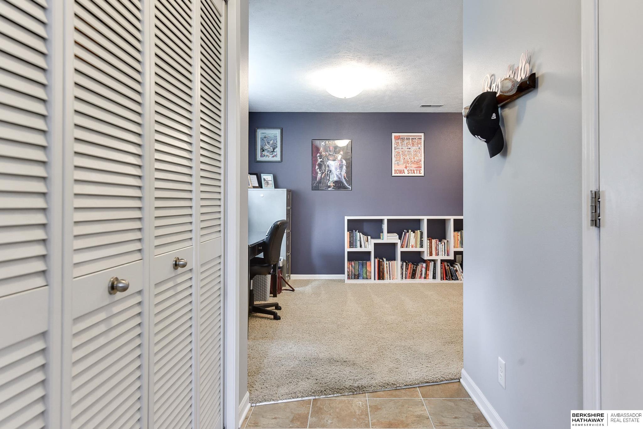16204 Browne Street, Omaha, Nebraska image 24