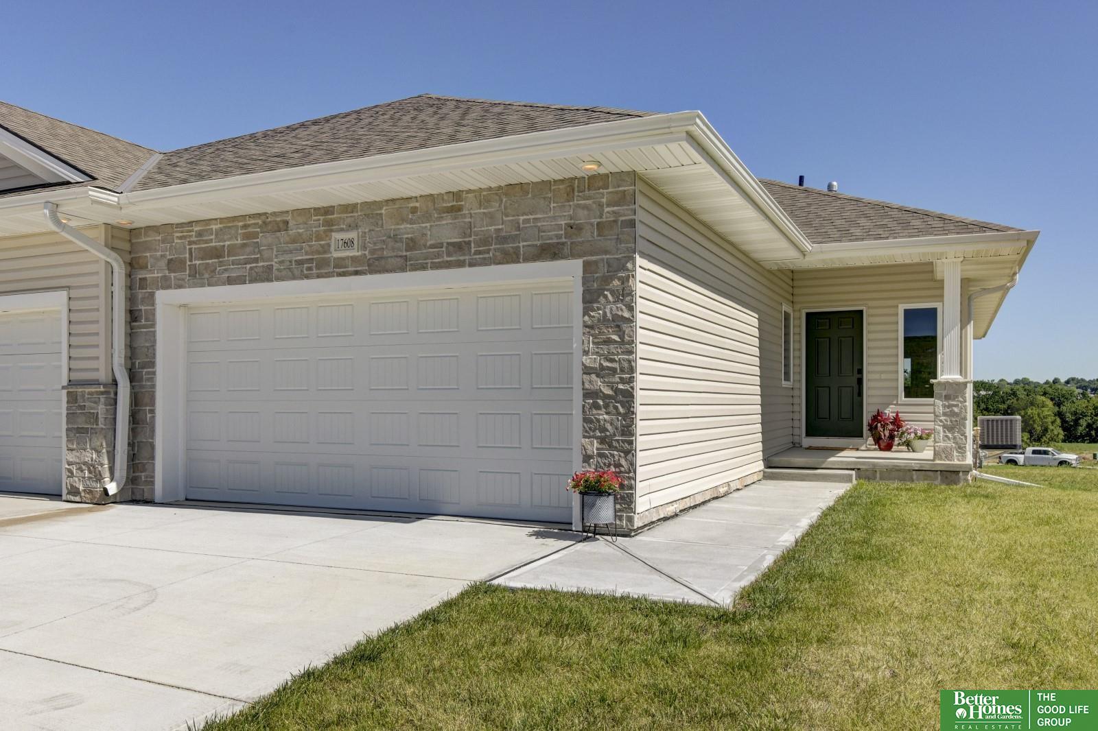 8221 S 178th Street, Omaha, Nebraska image 2