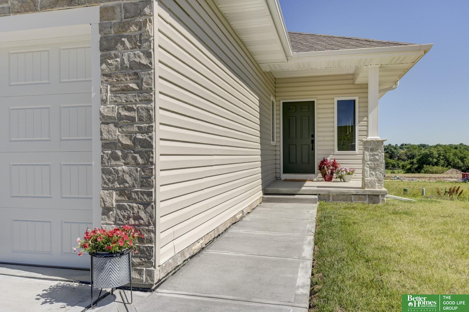 8221 S 178th Street, Omaha, Nebraska image 3