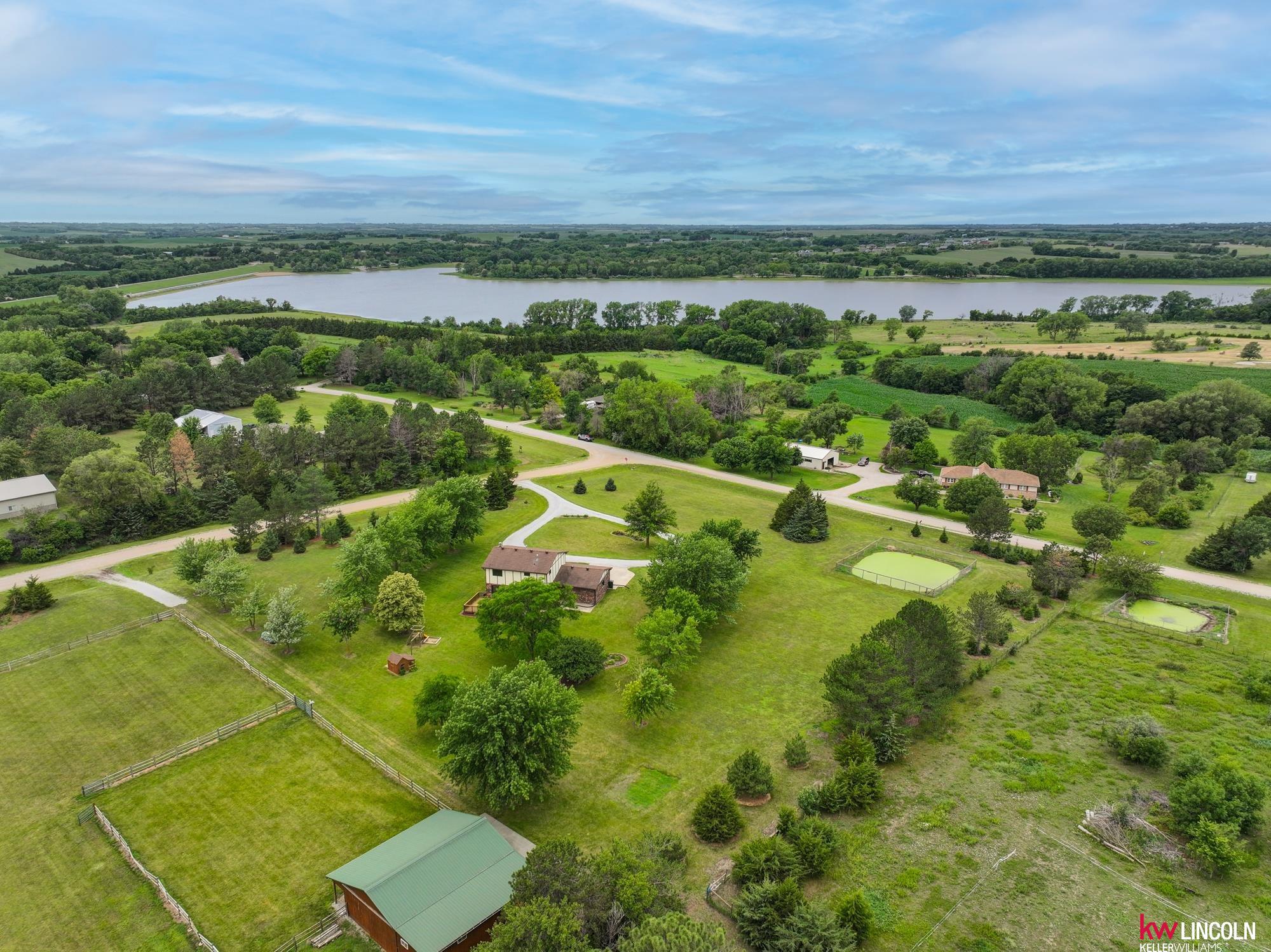 4560 W Bluestem Road, Martell, Nebraska image 1