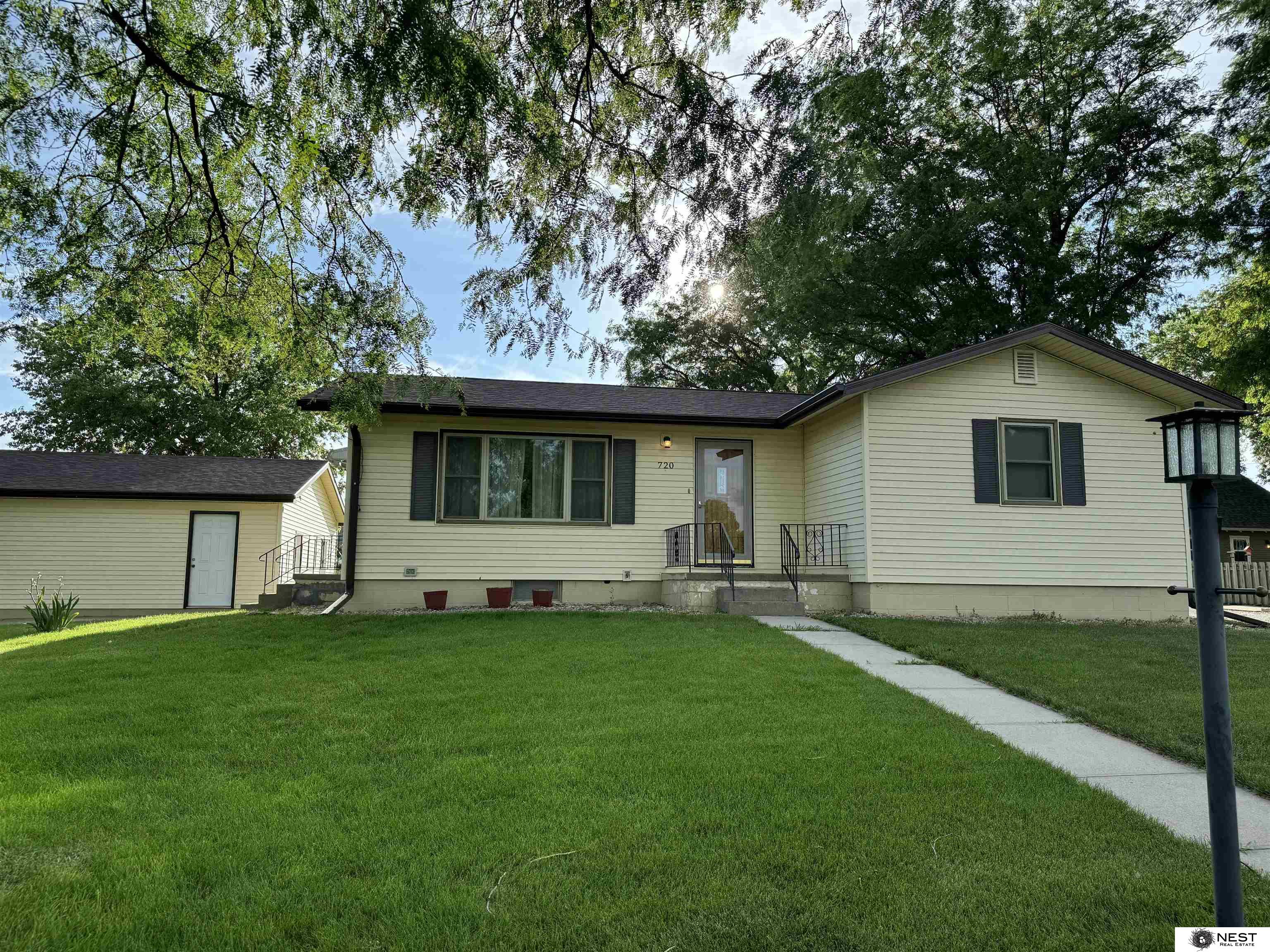720 S 2nd Street, Ceresco, Nebraska image 1