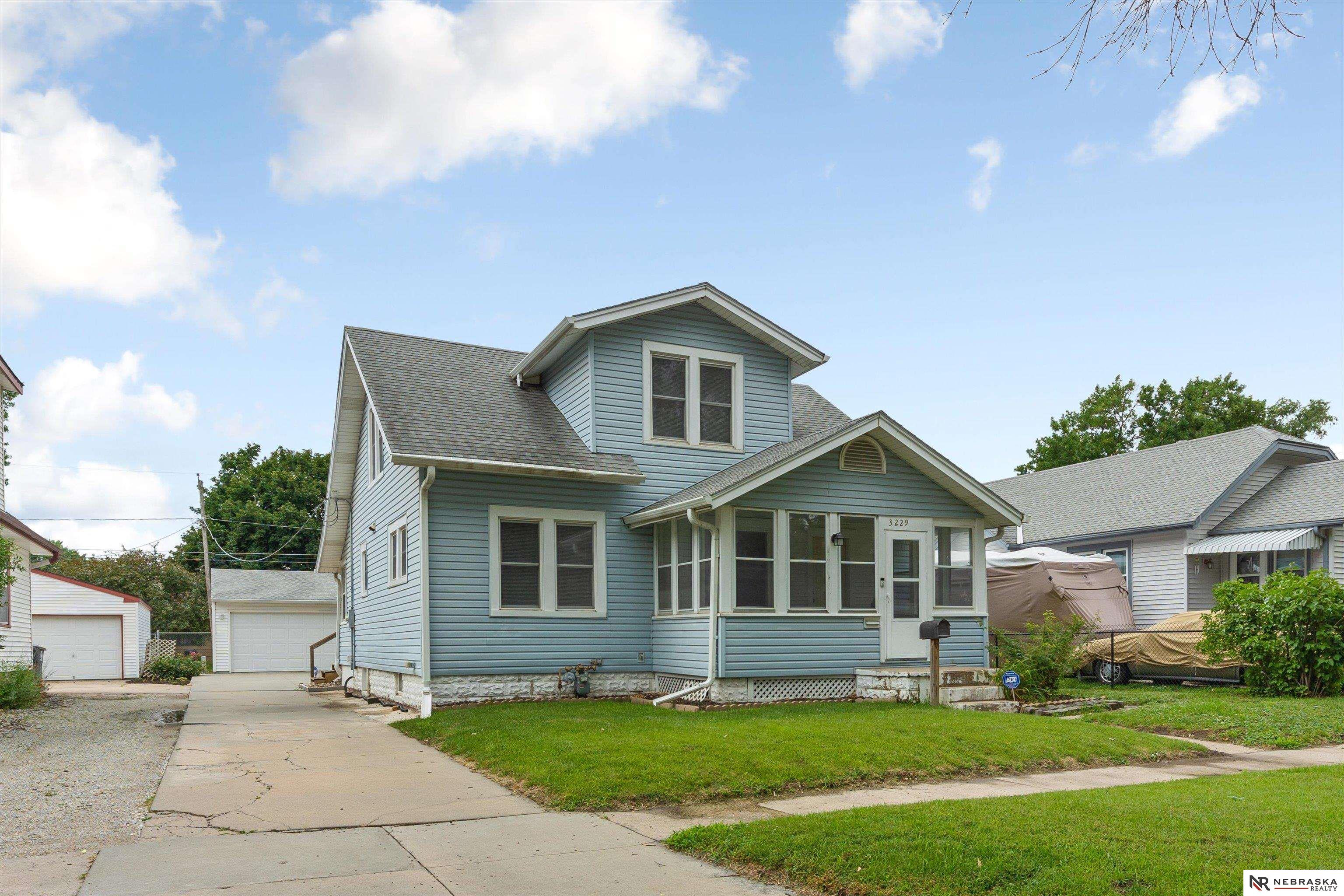 3229 Ave E, Council Bluffs, Iowa image 2