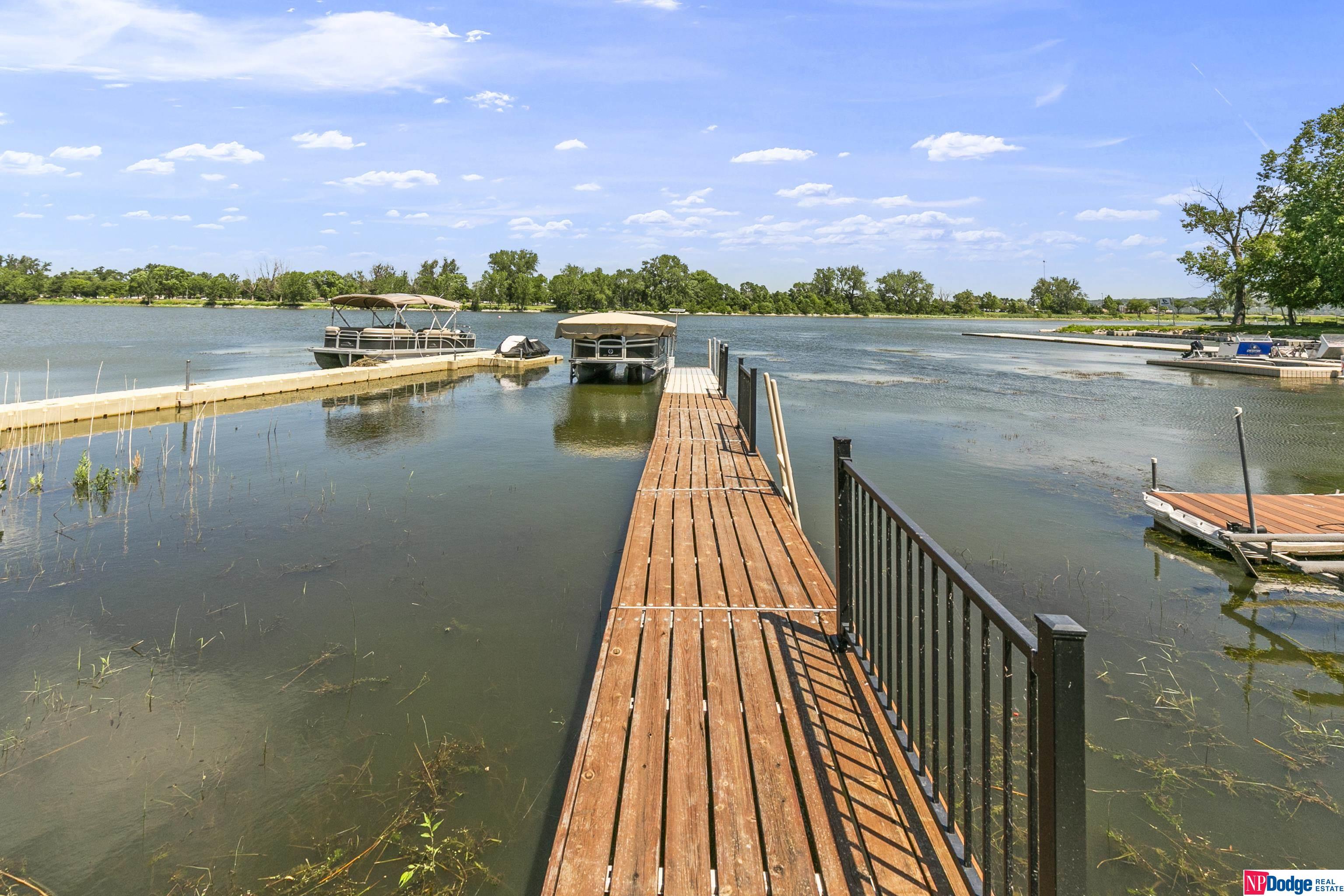 1140 Waters Edge Court, Carter Lake, Iowa image 44