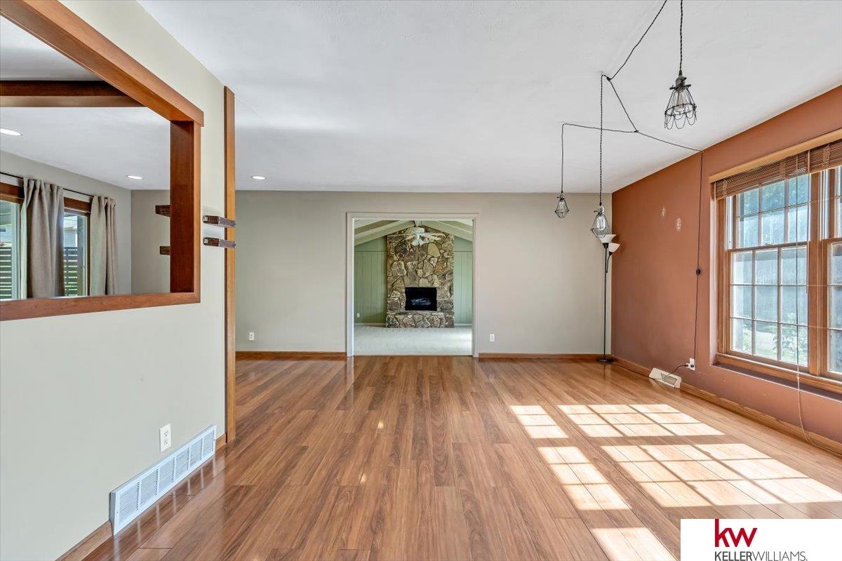 6606 S 81 Street, Ralston, Nebraska image 4