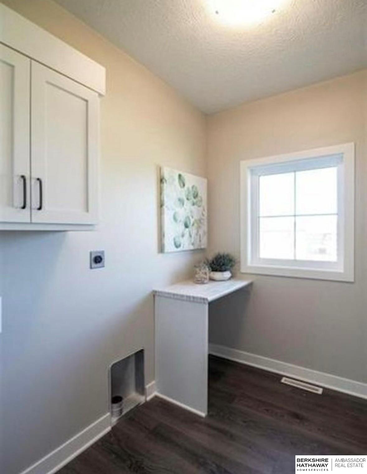 5042 Meadow Ridge Place, Columbus, Nebraska image 14