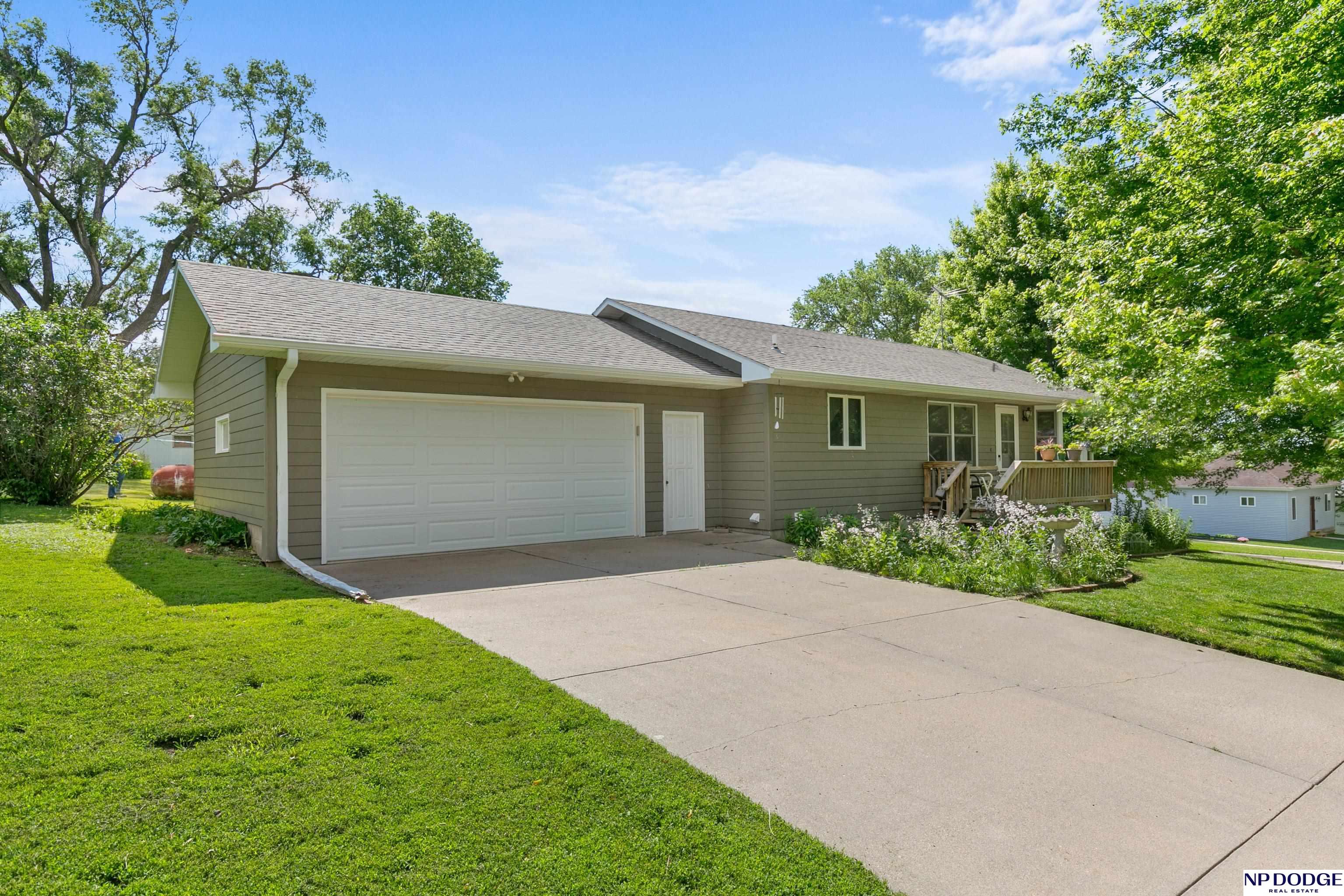 301 Maple Street, Kennard, Nebraska image 1