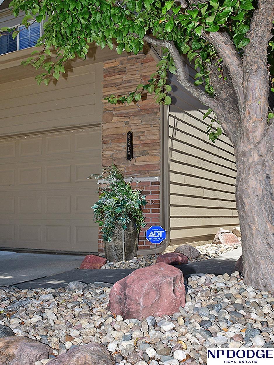 6807 N 122 Court, Omaha, Nebraska image 2