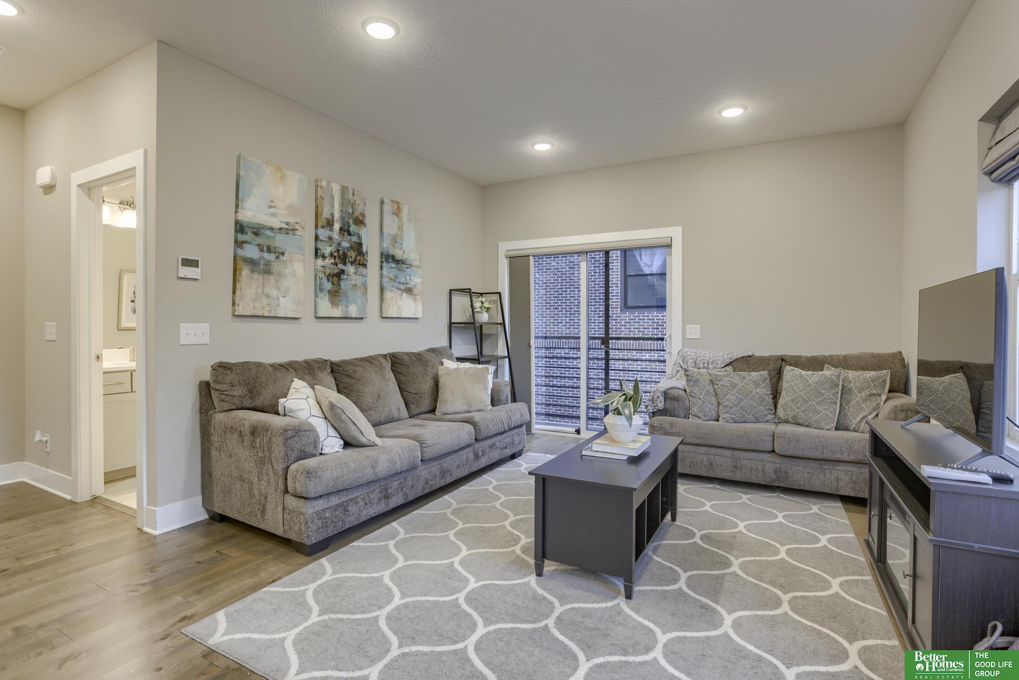 3129 California Street, Omaha, Nebraska image 41