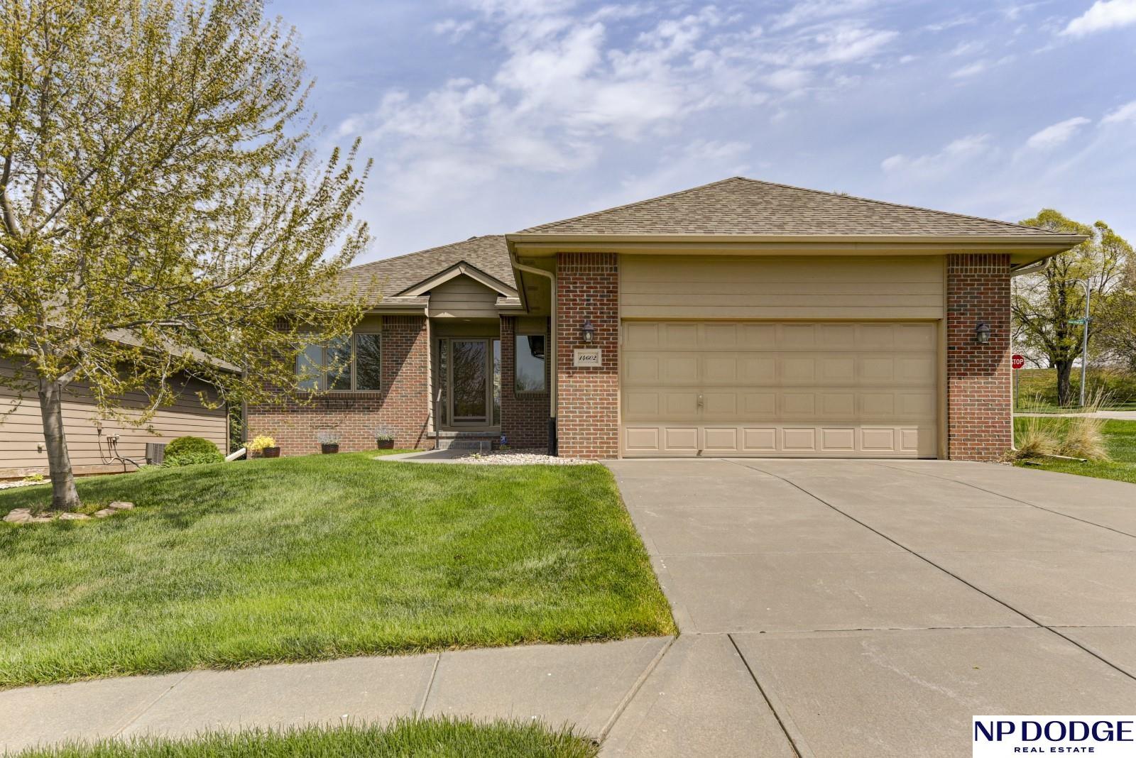 14602 Berry Circle, Omaha, Nebraska image 1