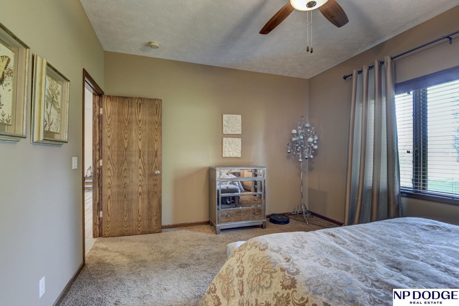 14602 Berry Circle, Omaha, Nebraska image 24