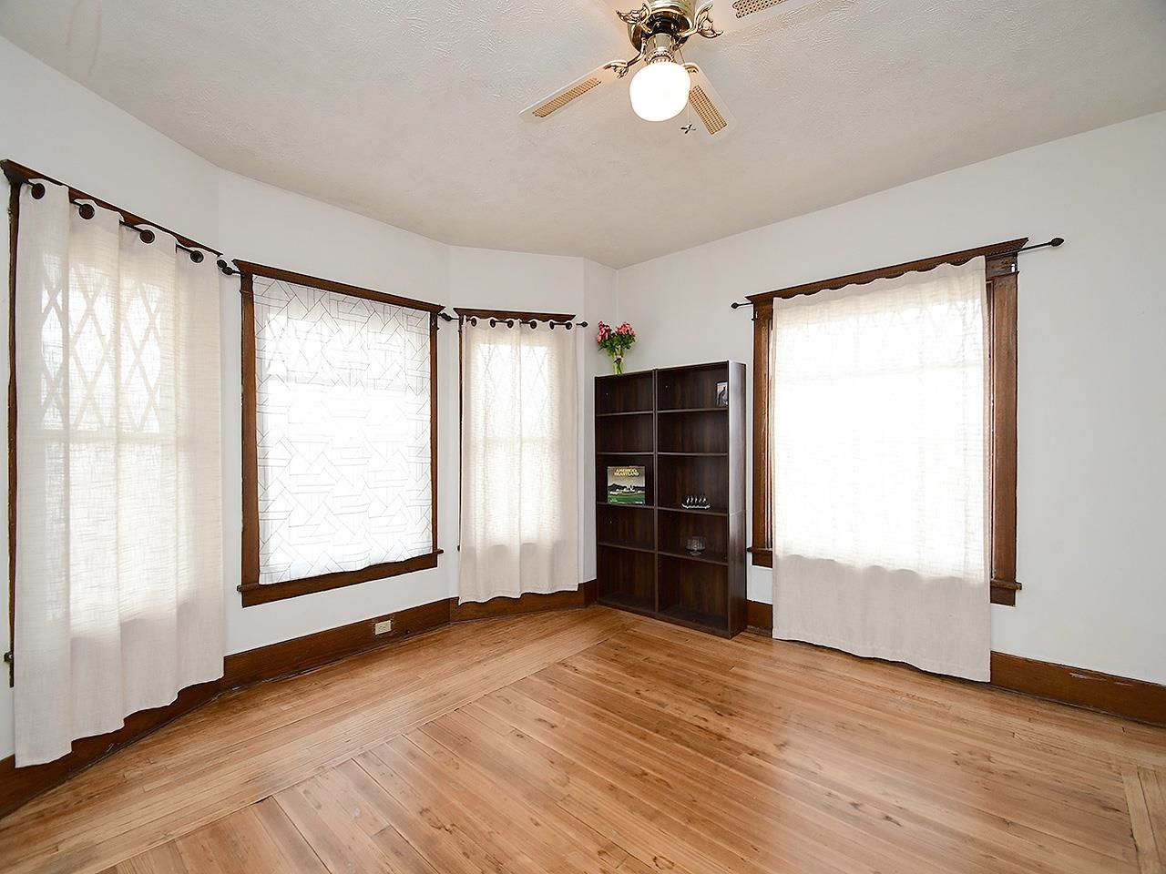 1624 N Lincoln Avenue, York, Nebraska image 12