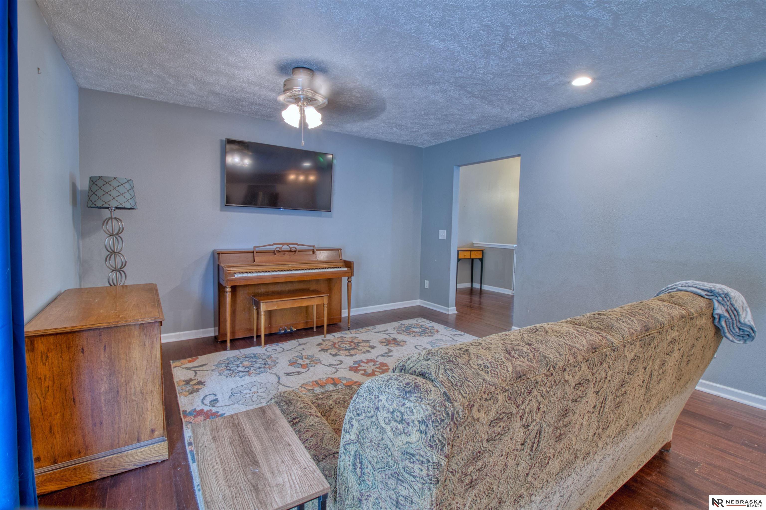 1319 Elizabeth Drive, Plattsmouth, Nebraska image 11